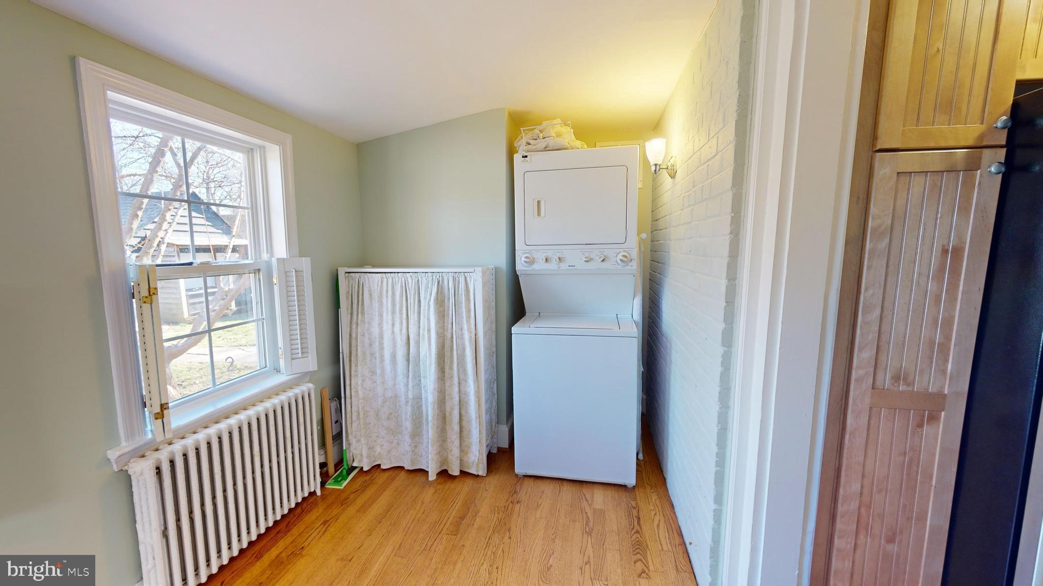 NEW ALEXANDRIA - Residential Lease