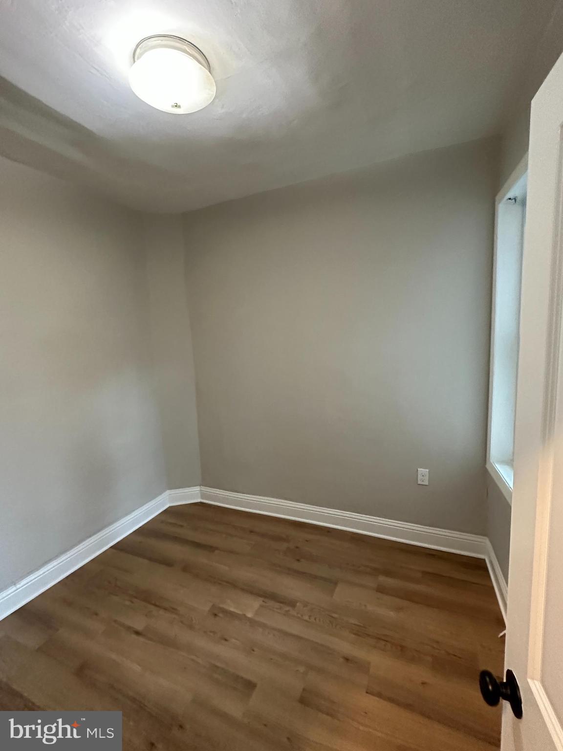 POINT BREEZE - Residential Lease