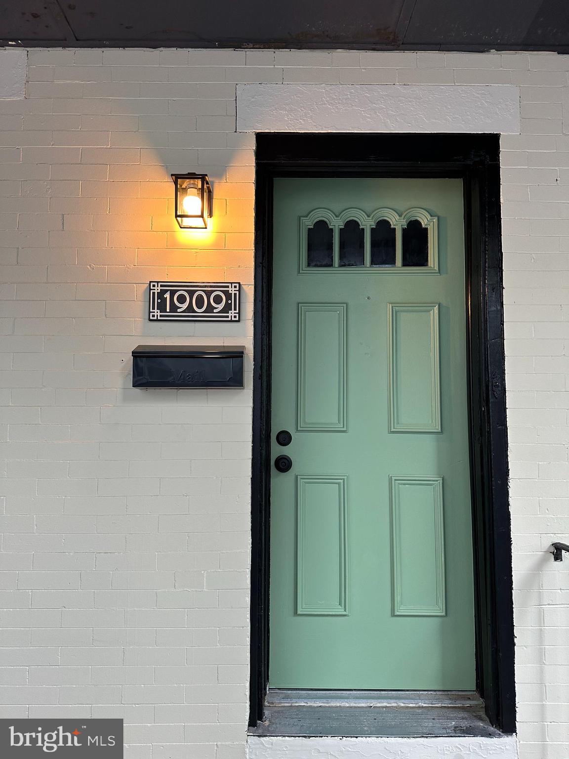 POINT BREEZE - Residential Lease