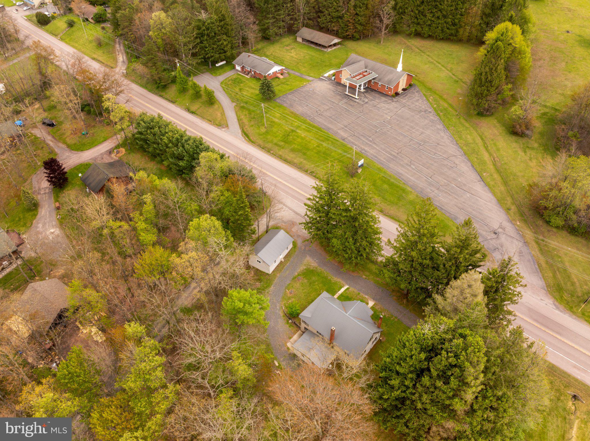 GARRETT HIGHWAY - Residential