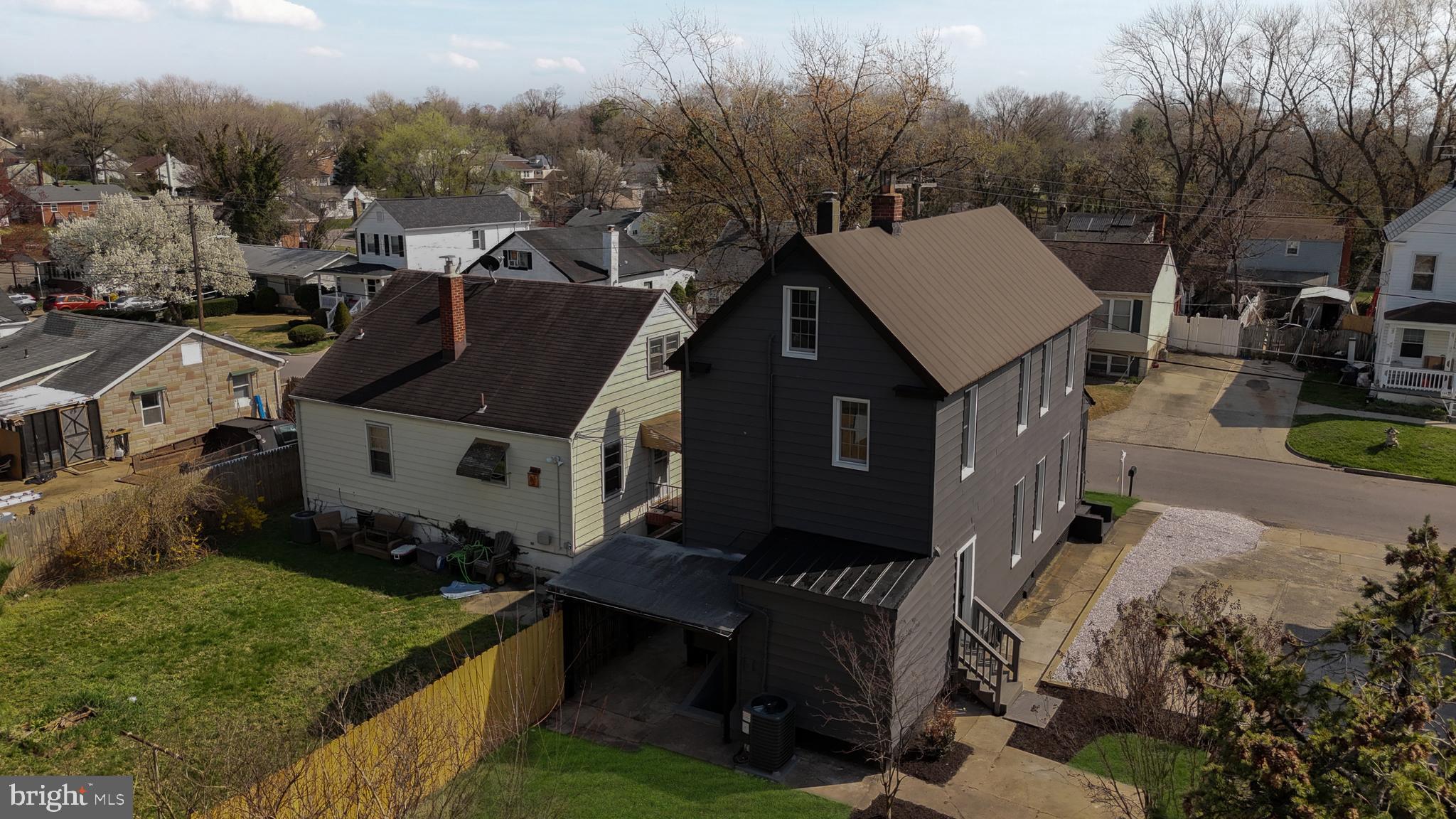 LANDSDOWNE - Residential