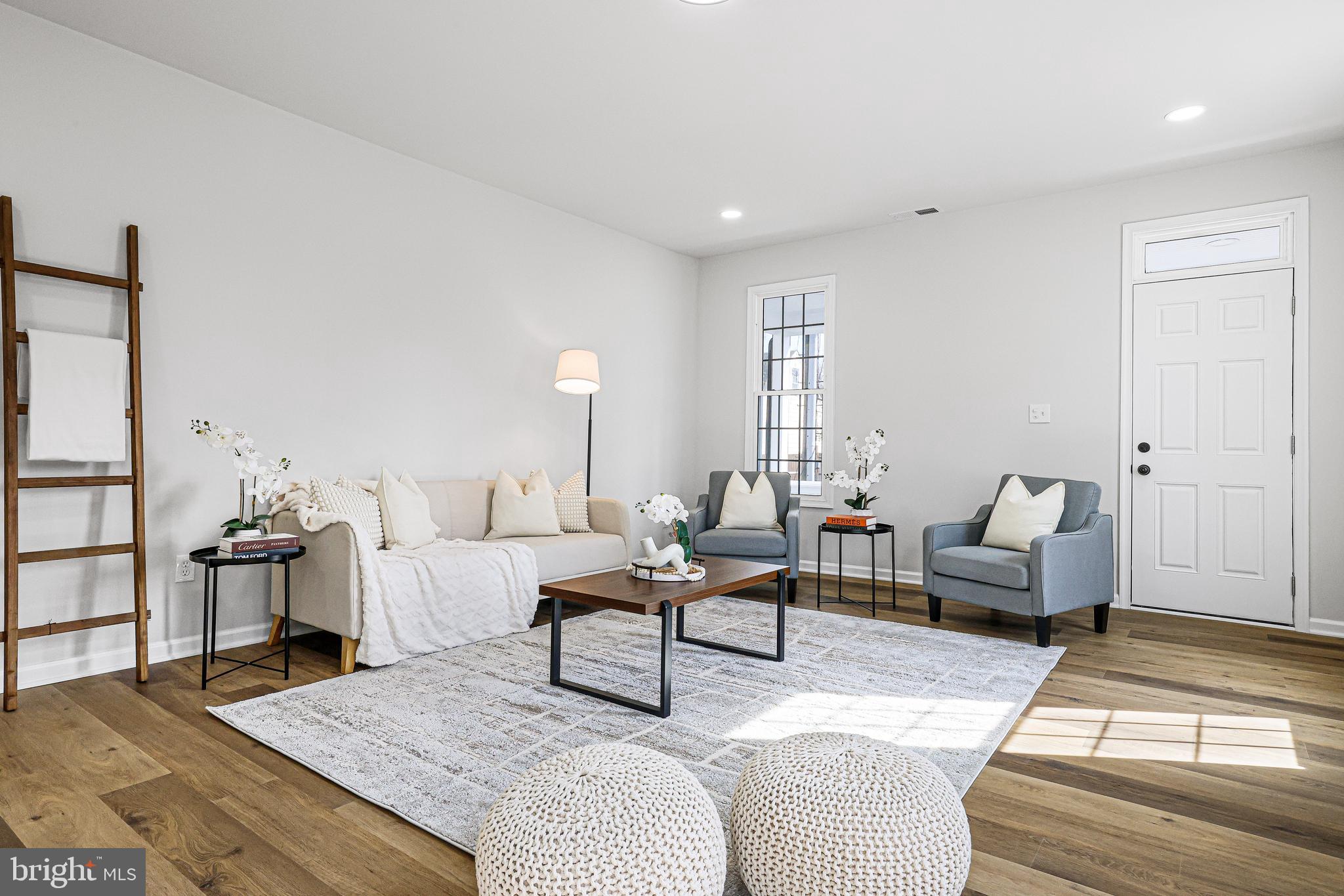 LANDSDOWNE - Residential