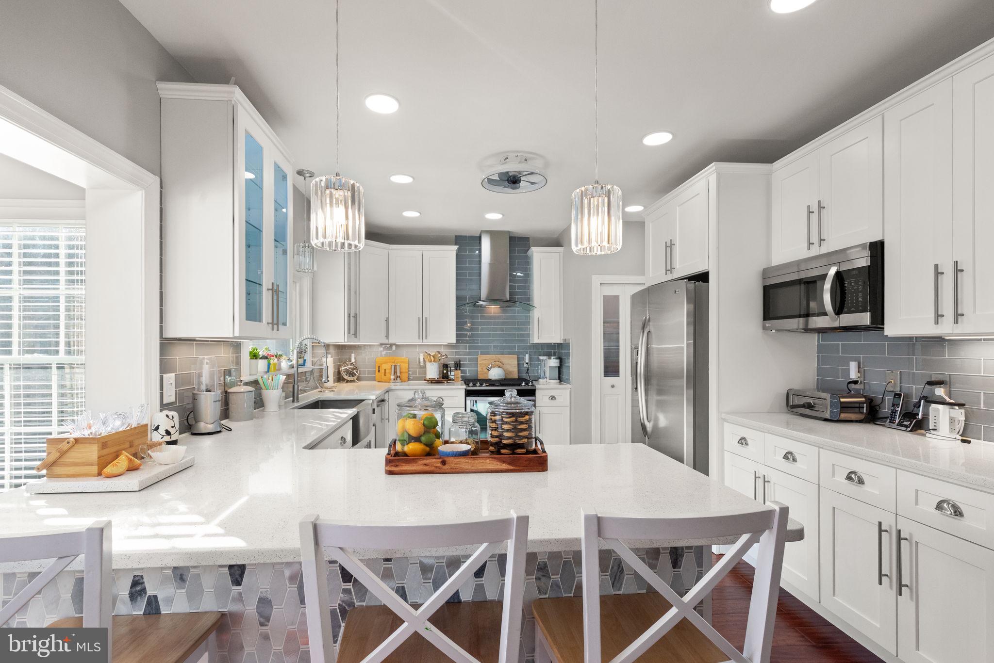 HUNTERS RUN - Residential