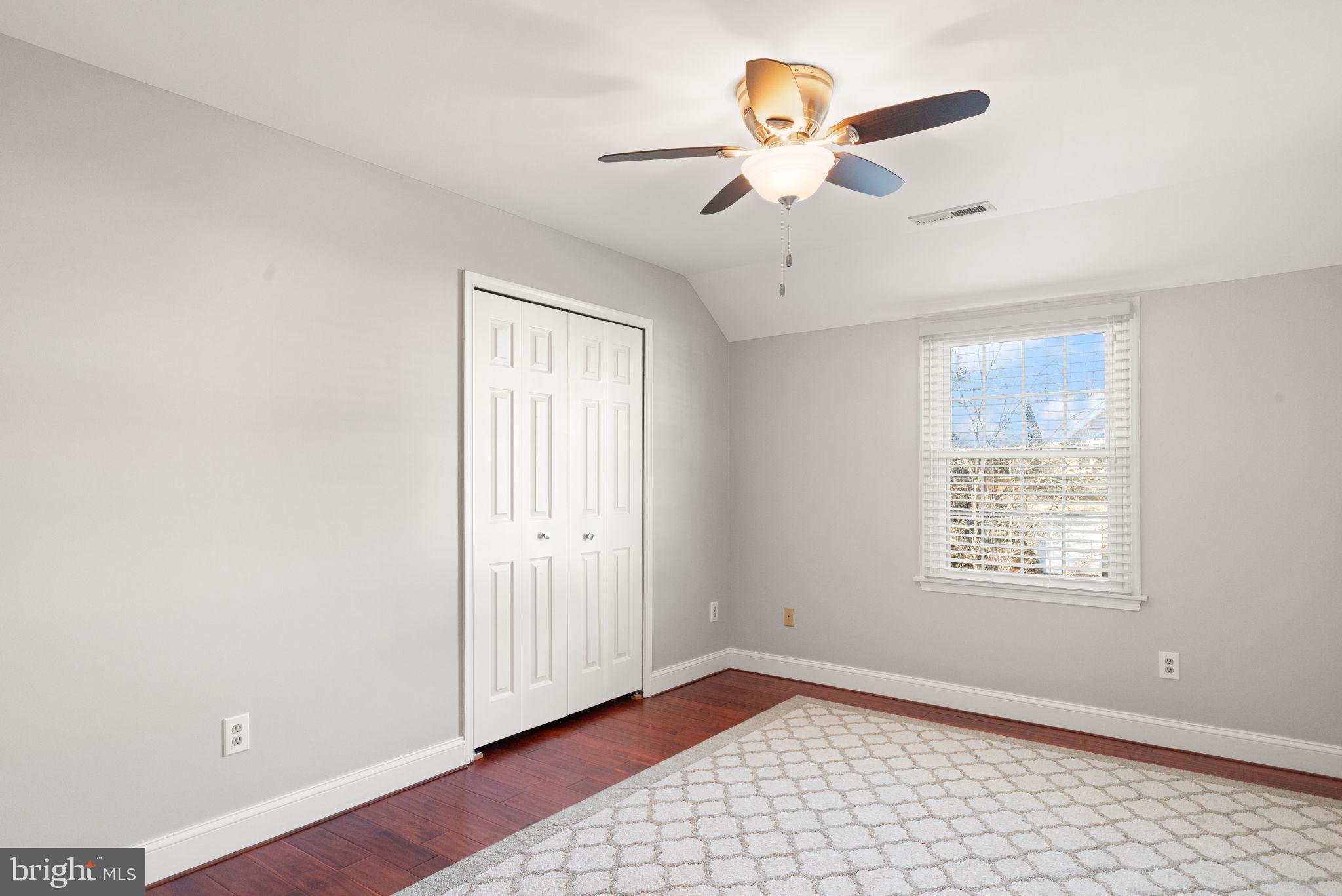 HUNTERS RUN - Residential