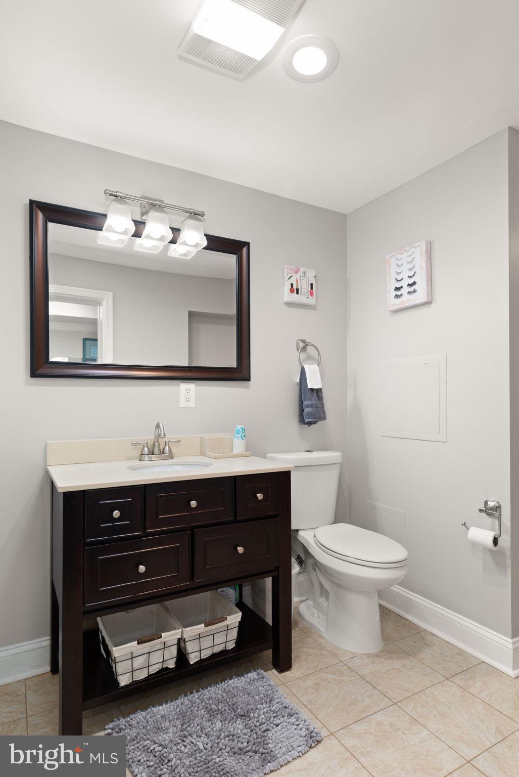 HUNTERS RUN - Residential