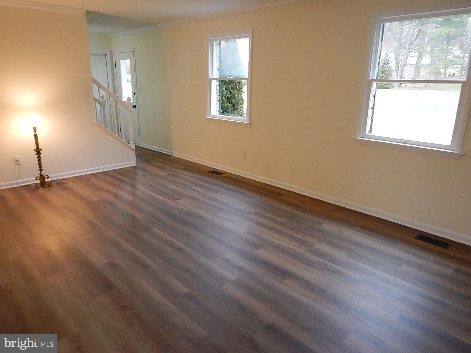 VALLEYBROOK - Residential