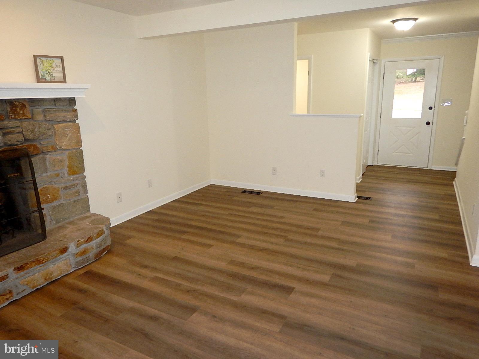 VALLEYBROOK - Residential