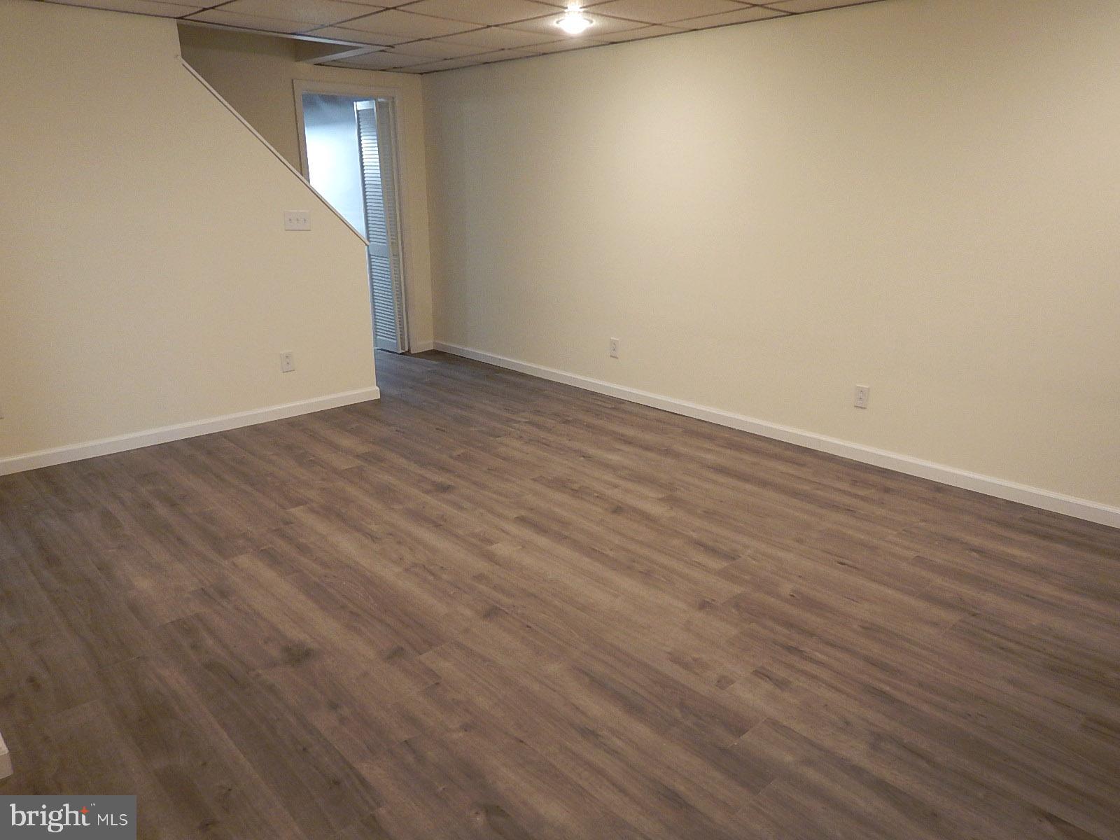 VALLEYBROOK - Residential