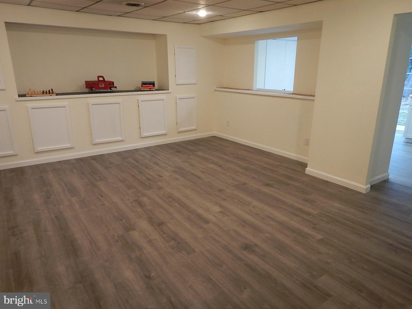 VALLEYBROOK - Residential