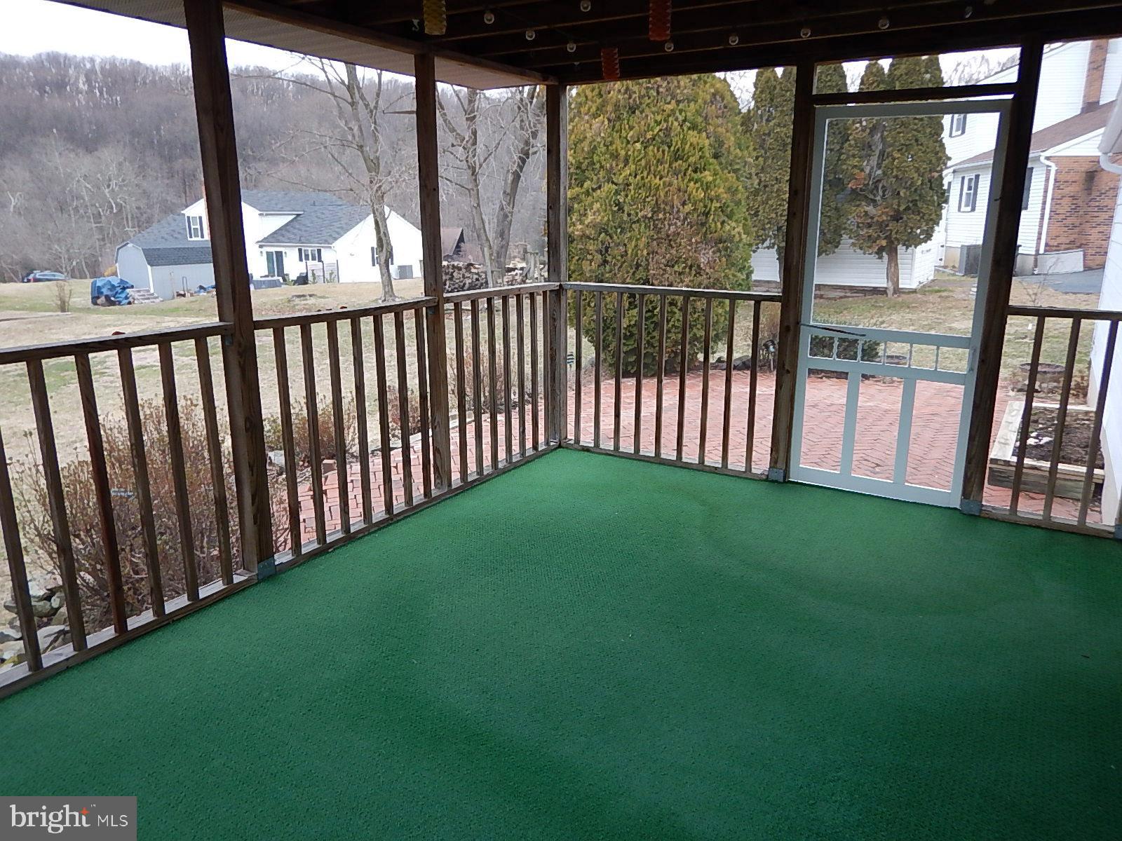 VALLEYBROOK - Residential