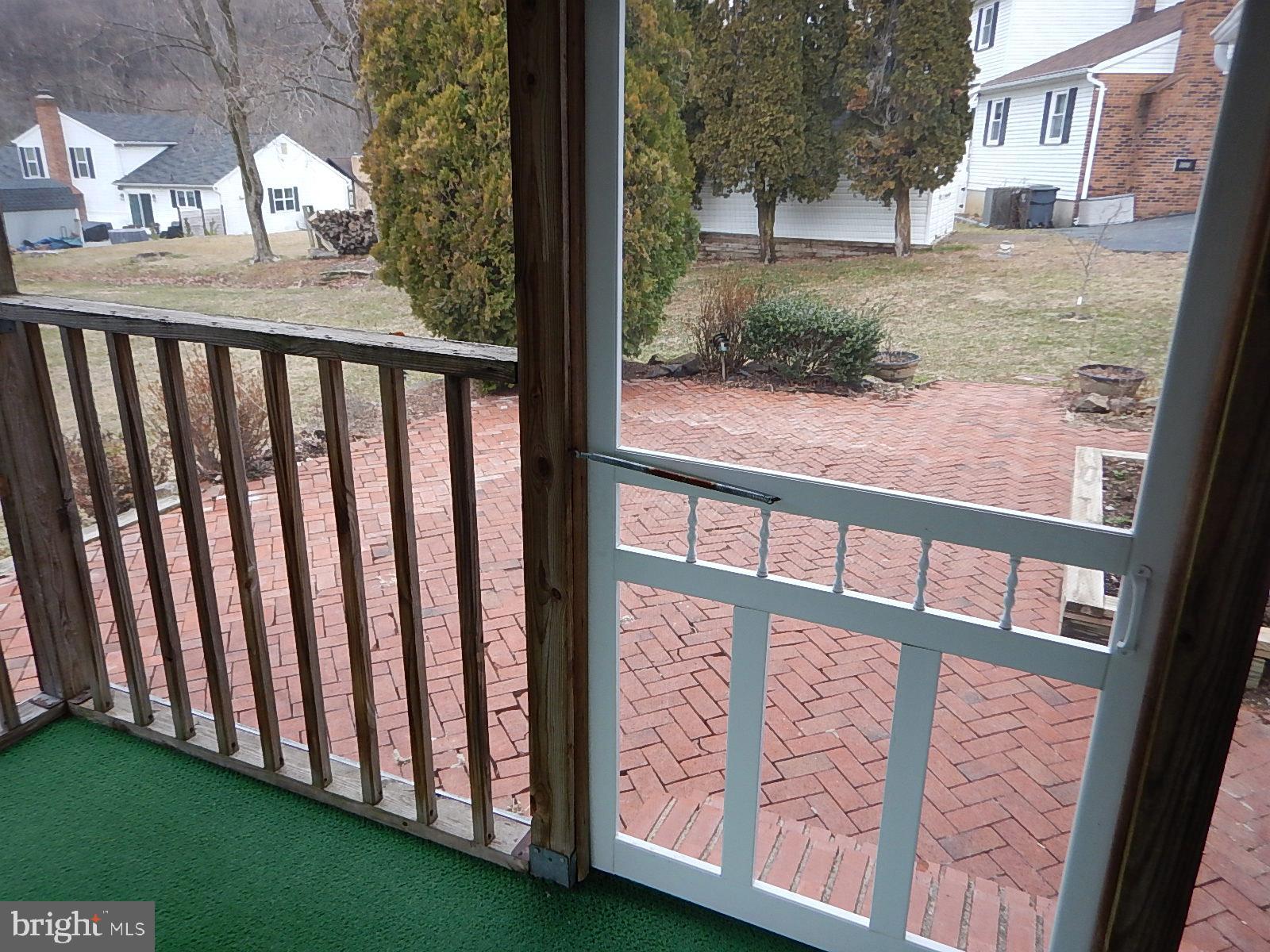 VALLEYBROOK - Residential