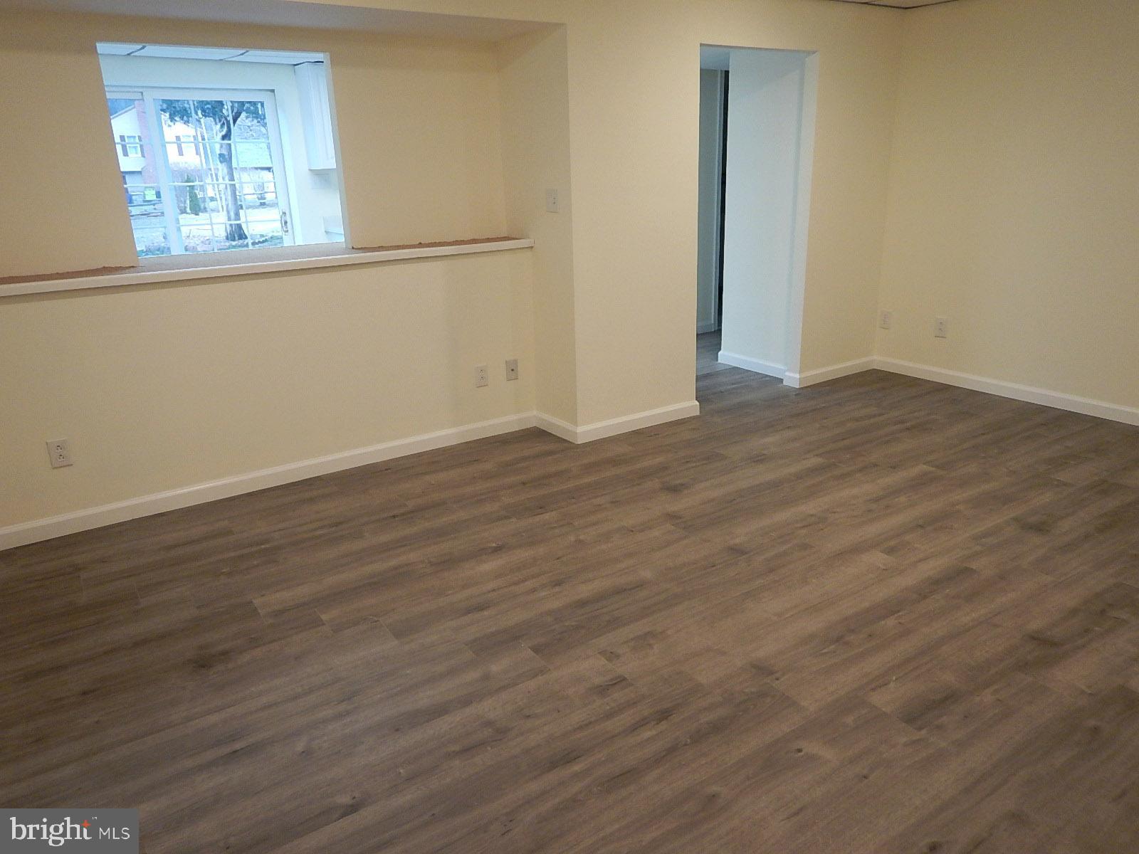 VALLEYBROOK - Residential