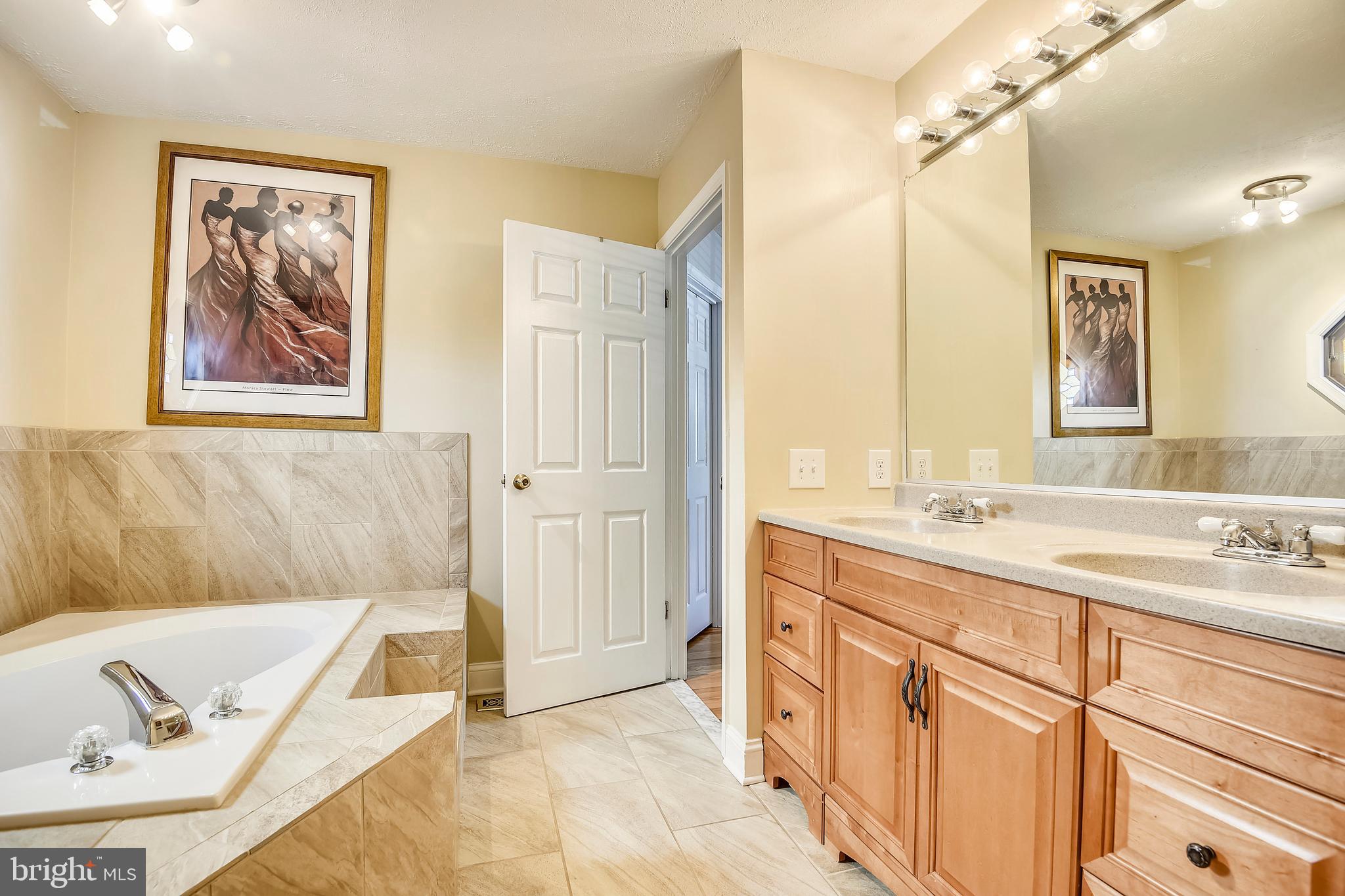 SUNNYFIELD ESTATES - Residential