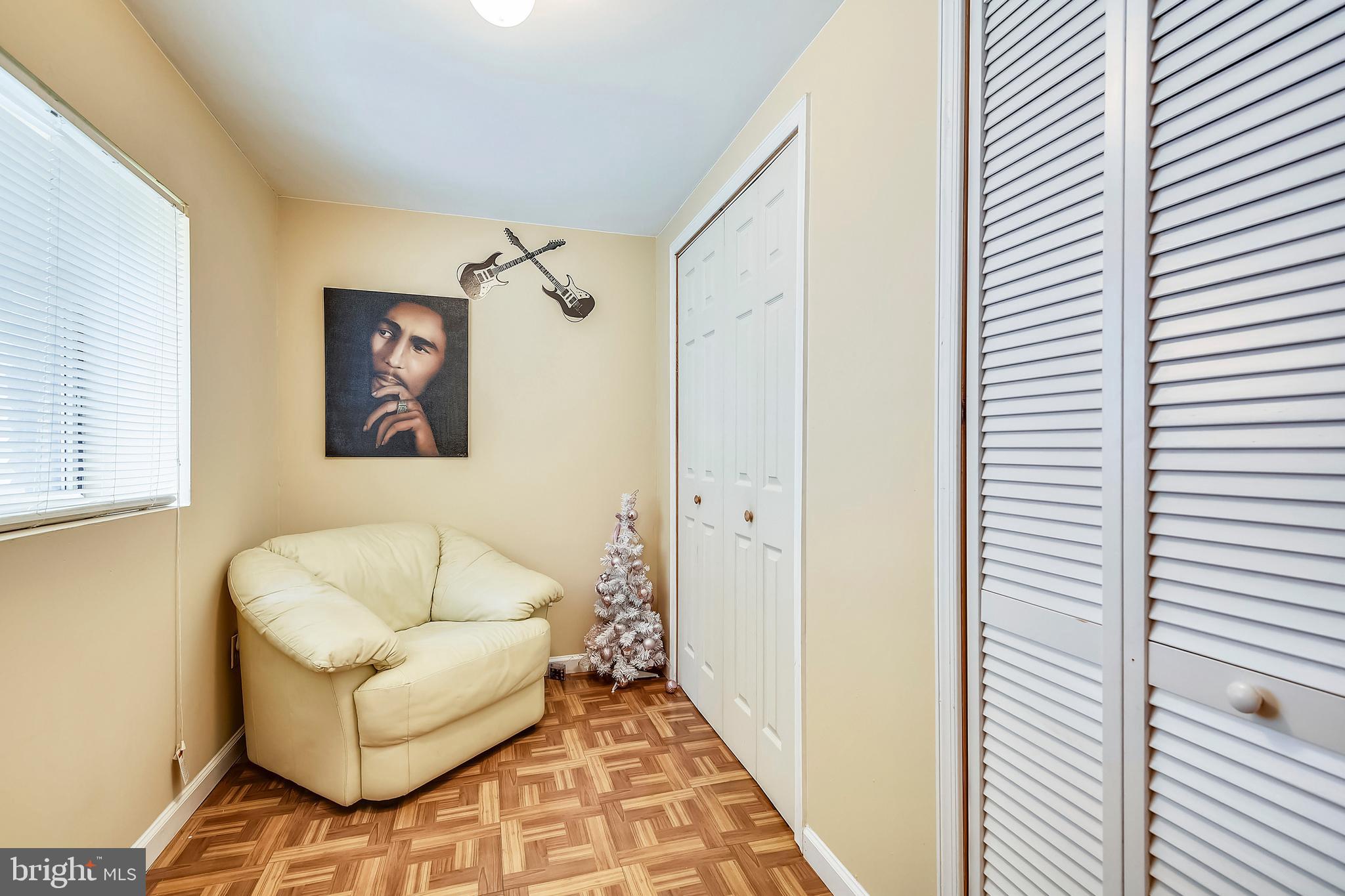 SUNNYFIELD ESTATES - Residential