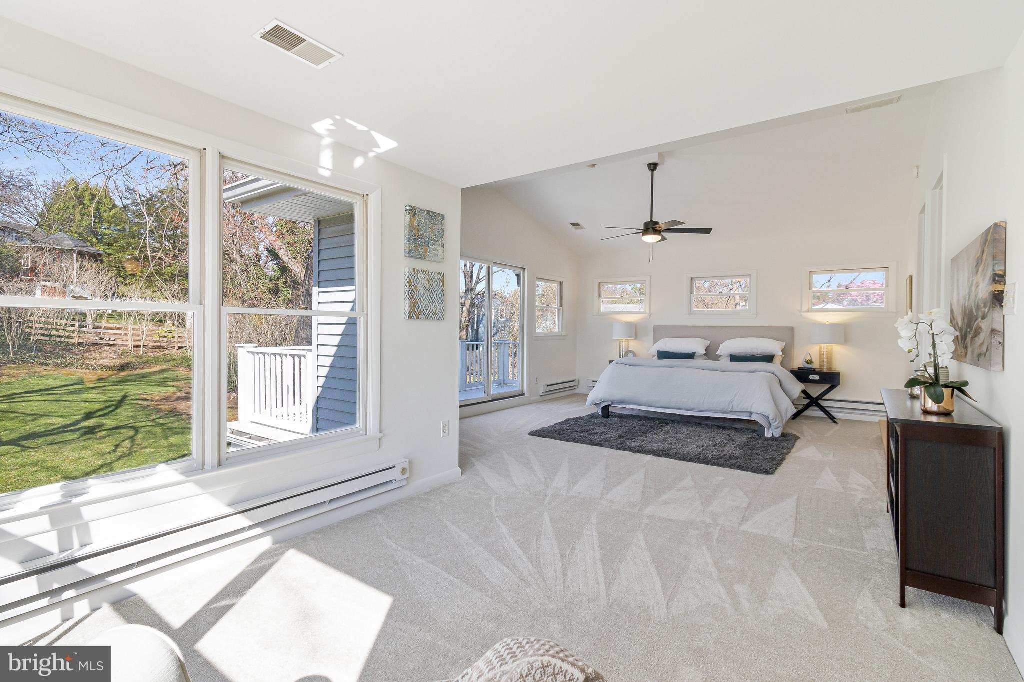 OVER LEE KNOLLS - Residential