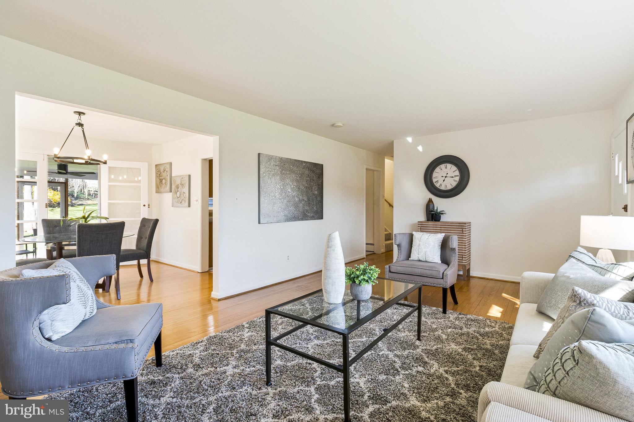 OVER LEE KNOLLS - Residential