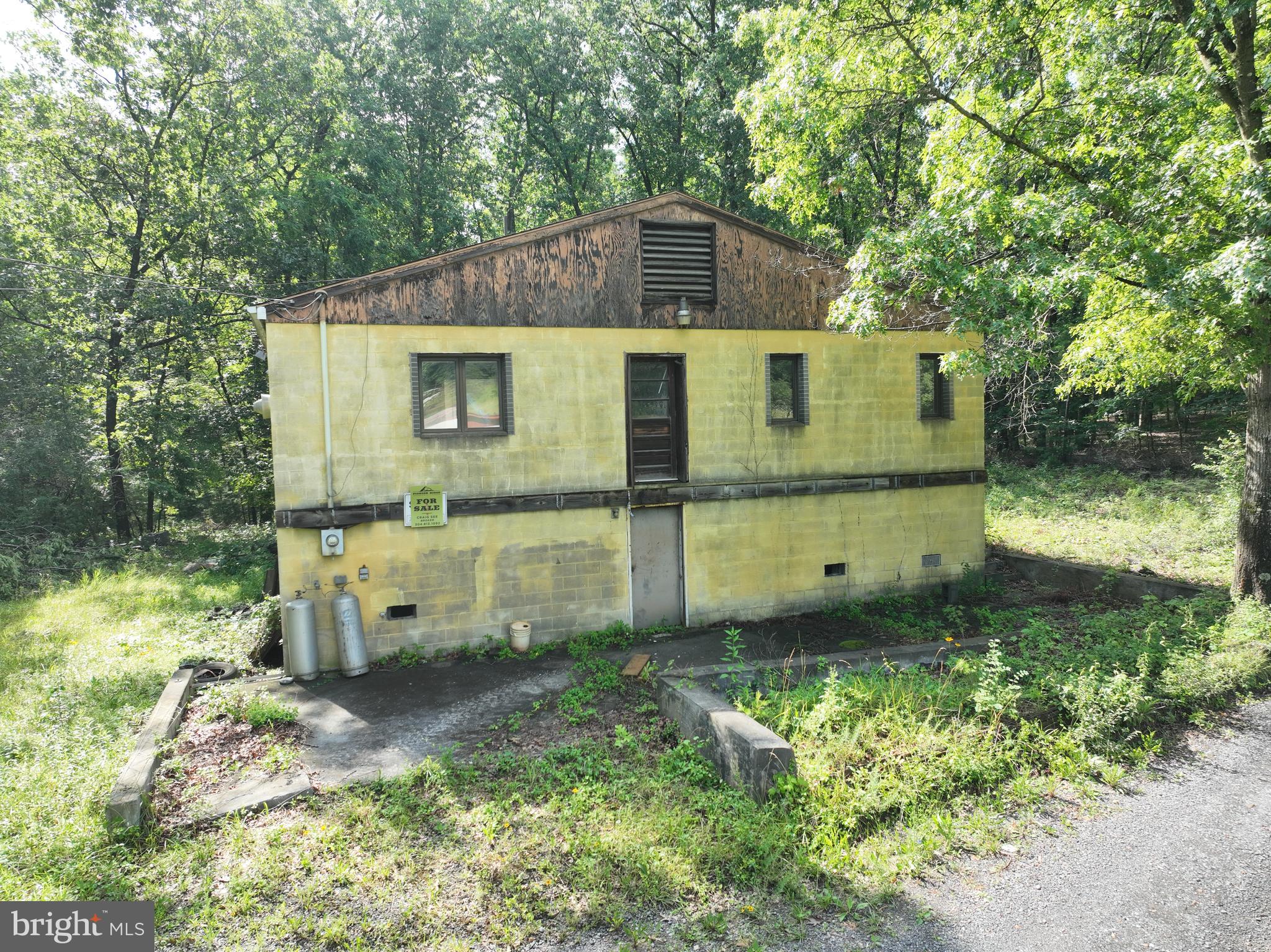 NONE AVAILABLE - Land