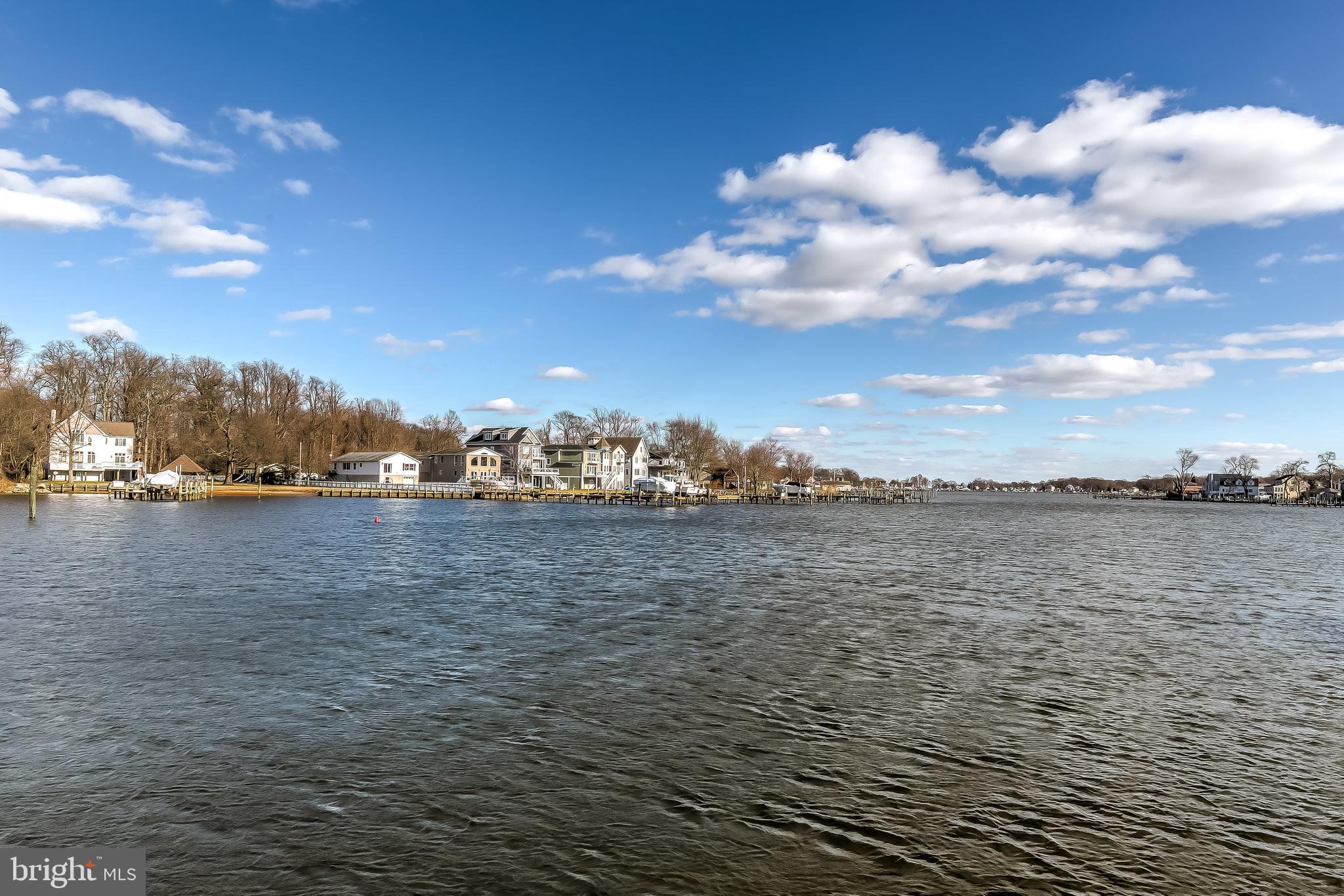 BOWLEYS QUARTERS - Residential