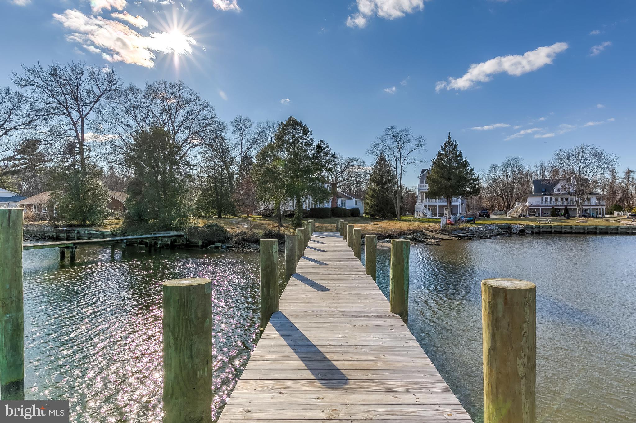 BOWLEYS QUARTERS - Residential