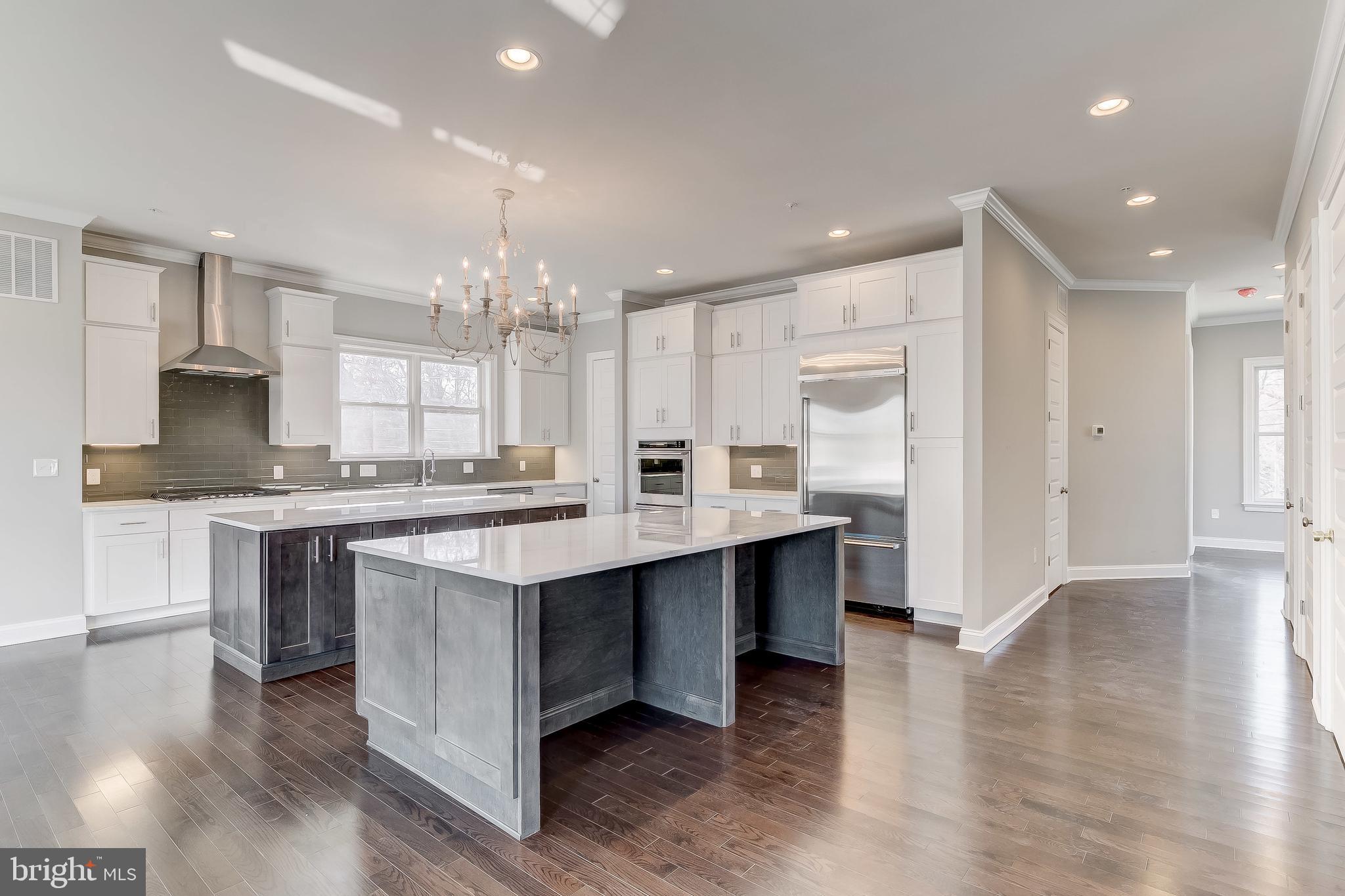 BOWLEYS QUARTERS - Residential