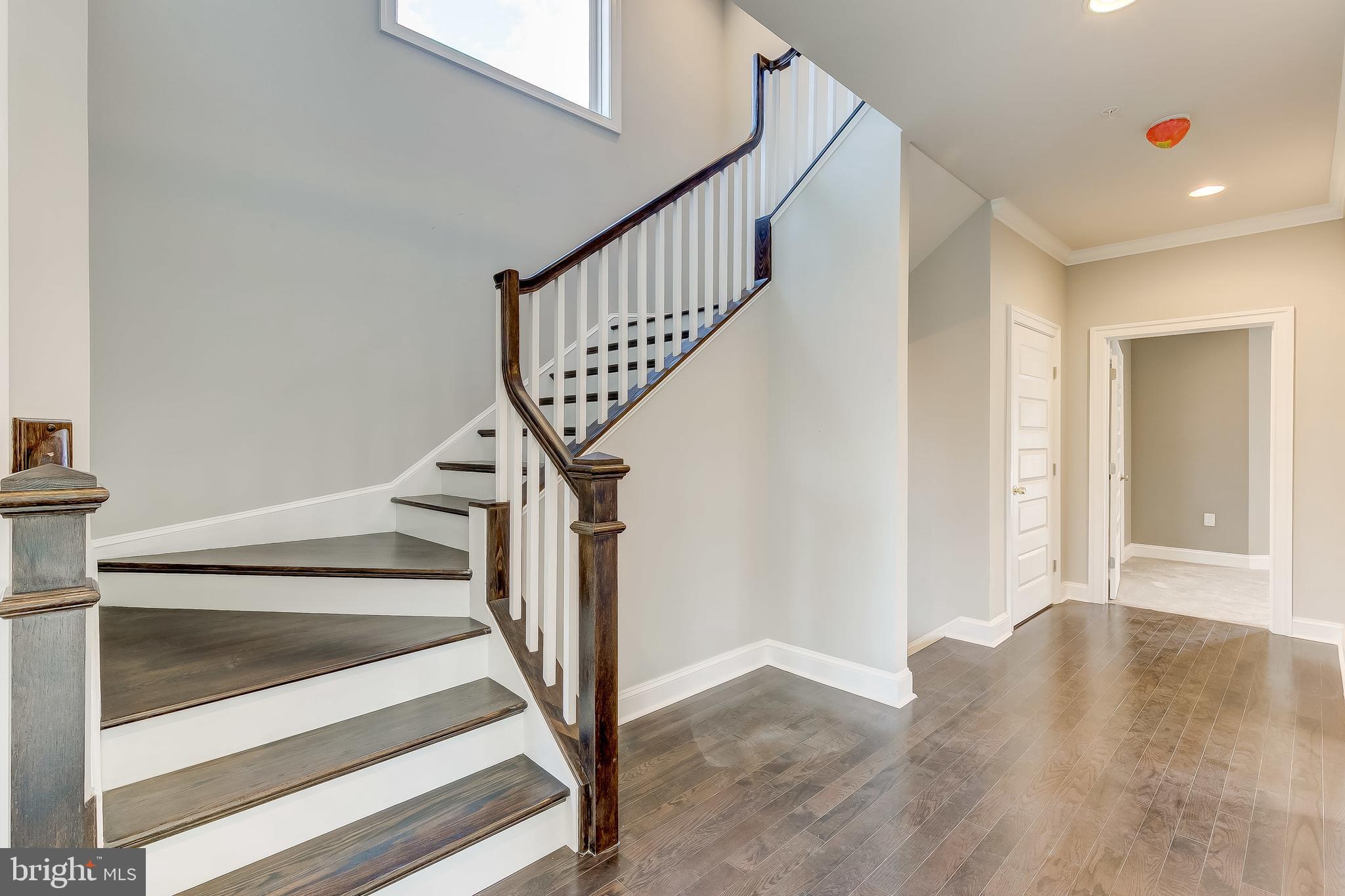 BOWLEYS QUARTERS - Residential