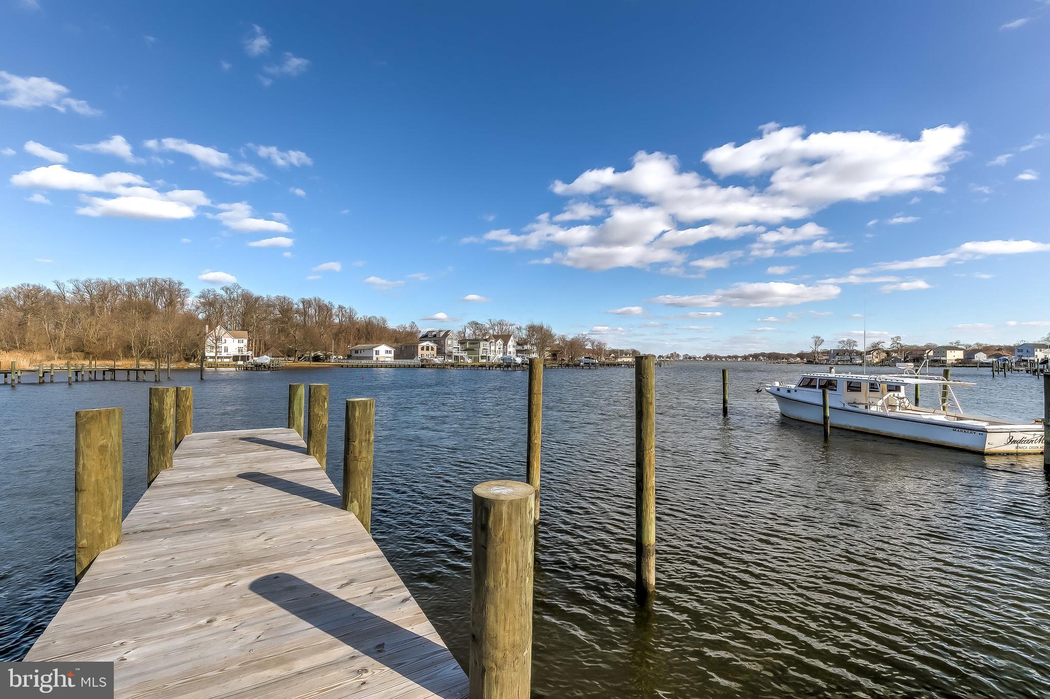 BOWLEYS QUARTERS - Residential