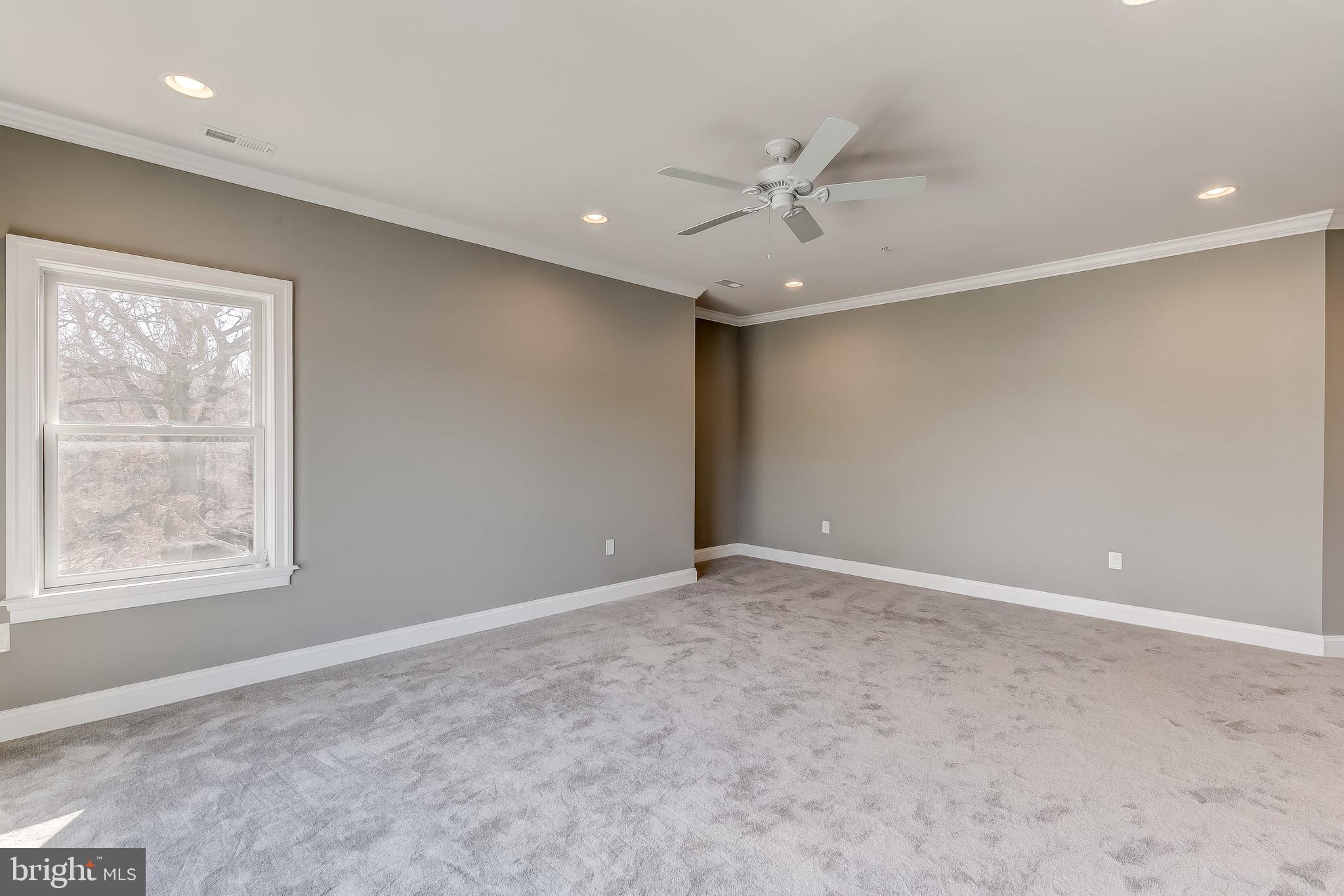 BOWLEYS QUARTERS - Residential