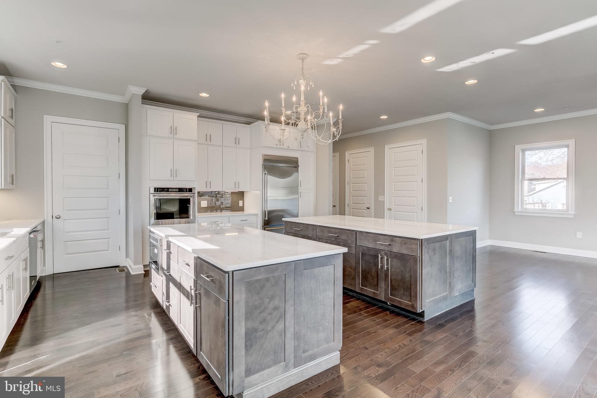 BOWLEYS QUARTERS - Residential