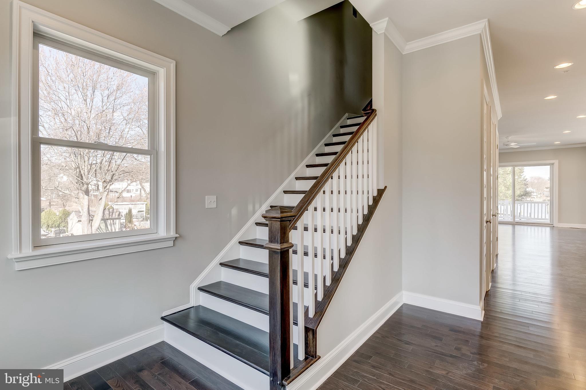 BOWLEYS QUARTERS - Residential