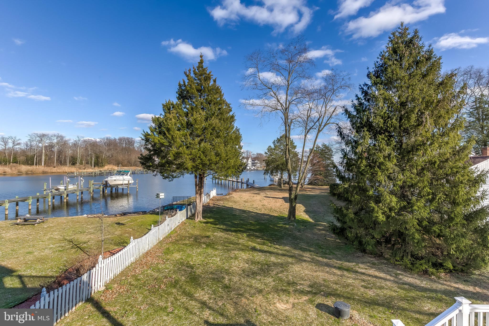 BOWLEYS QUARTERS - Residential