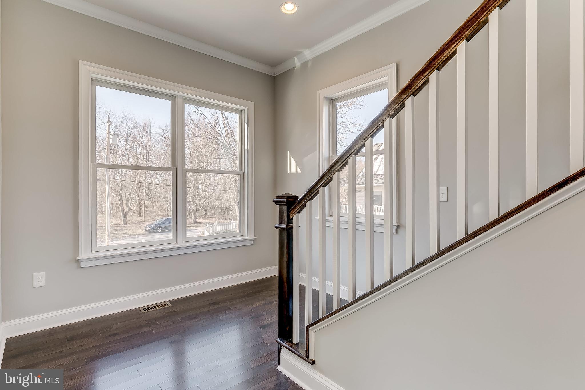 BOWLEYS QUARTERS - Residential