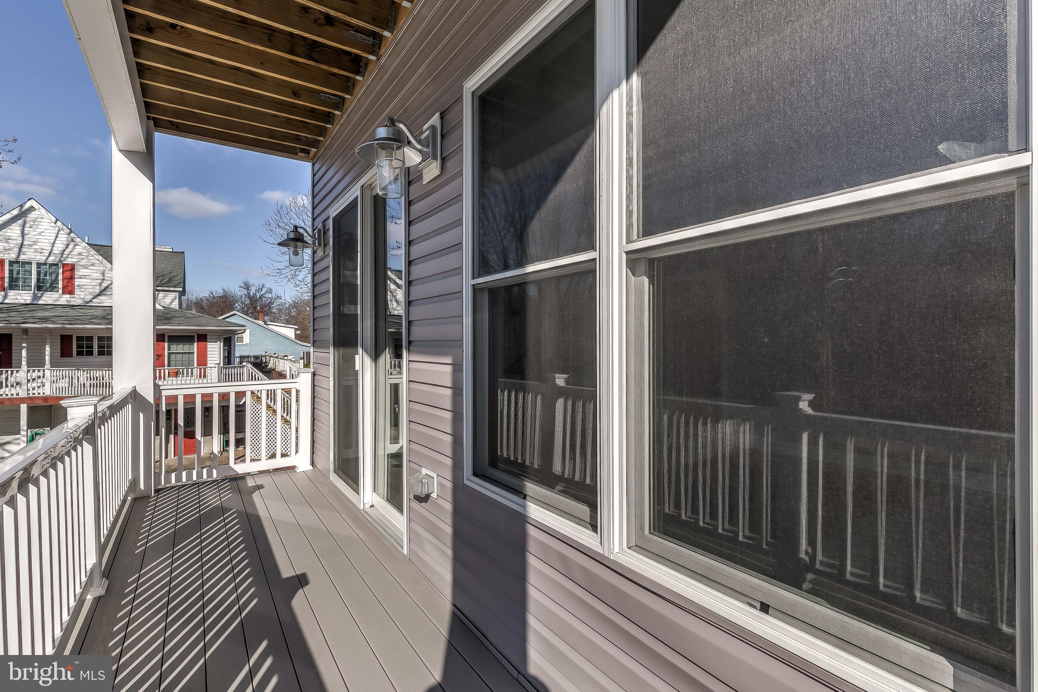 BOWLEYS QUARTERS - Residential