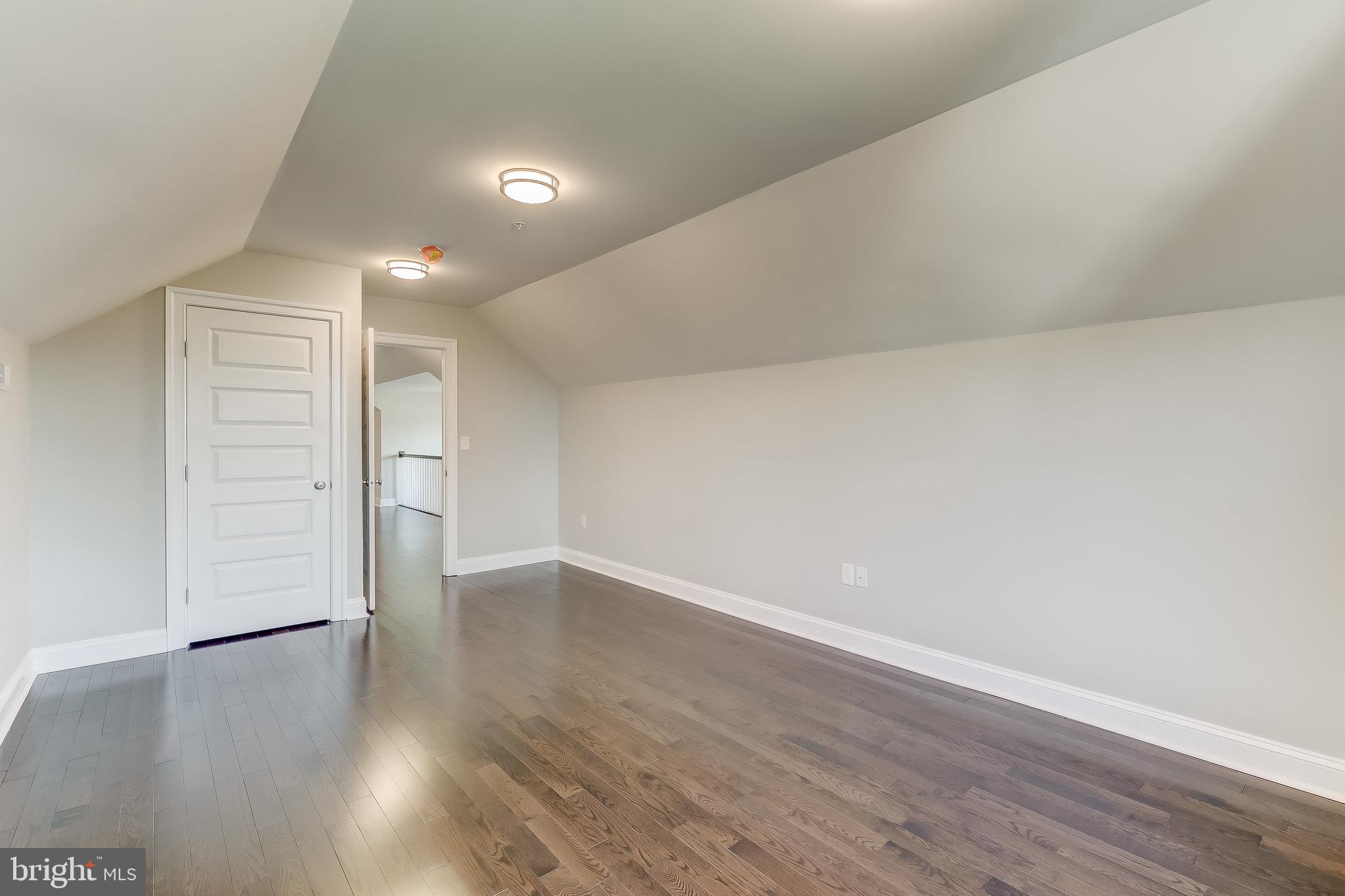 BOWLEYS QUARTERS - Residential