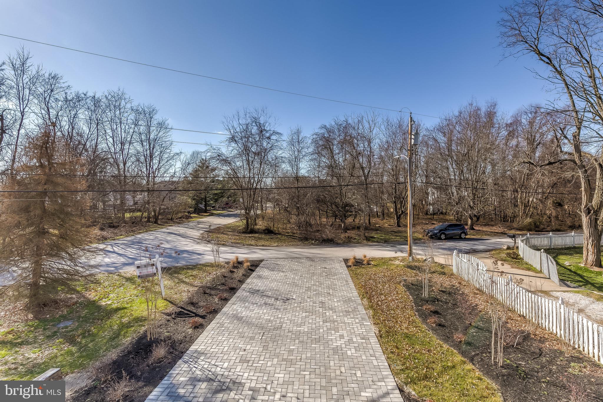 BOWLEYS QUARTERS - Residential