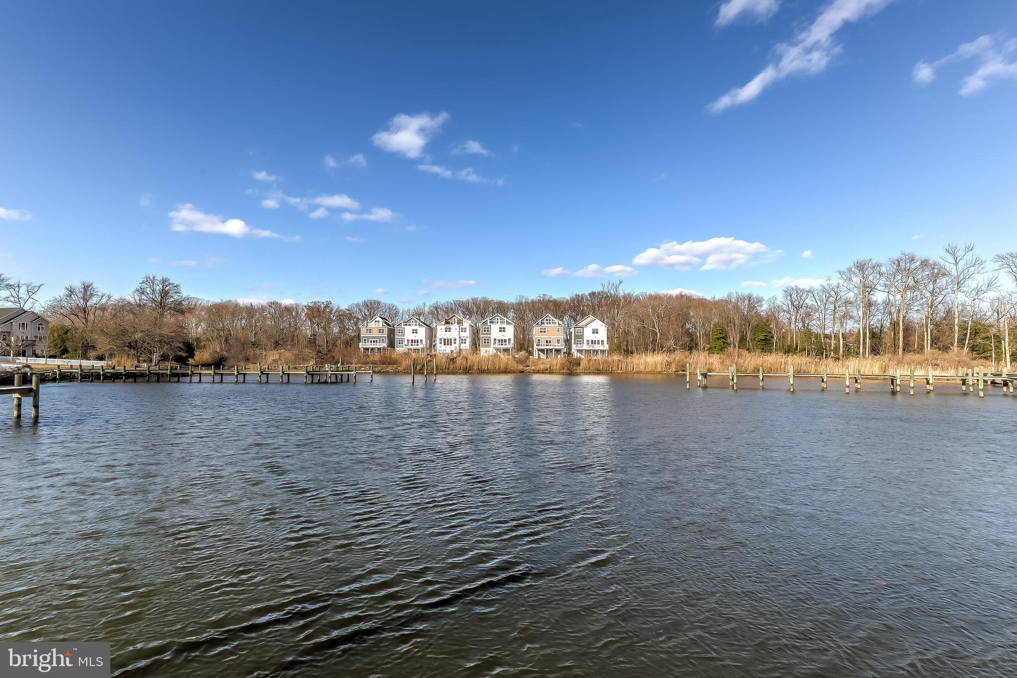 BOWLEYS QUARTERS - Residential