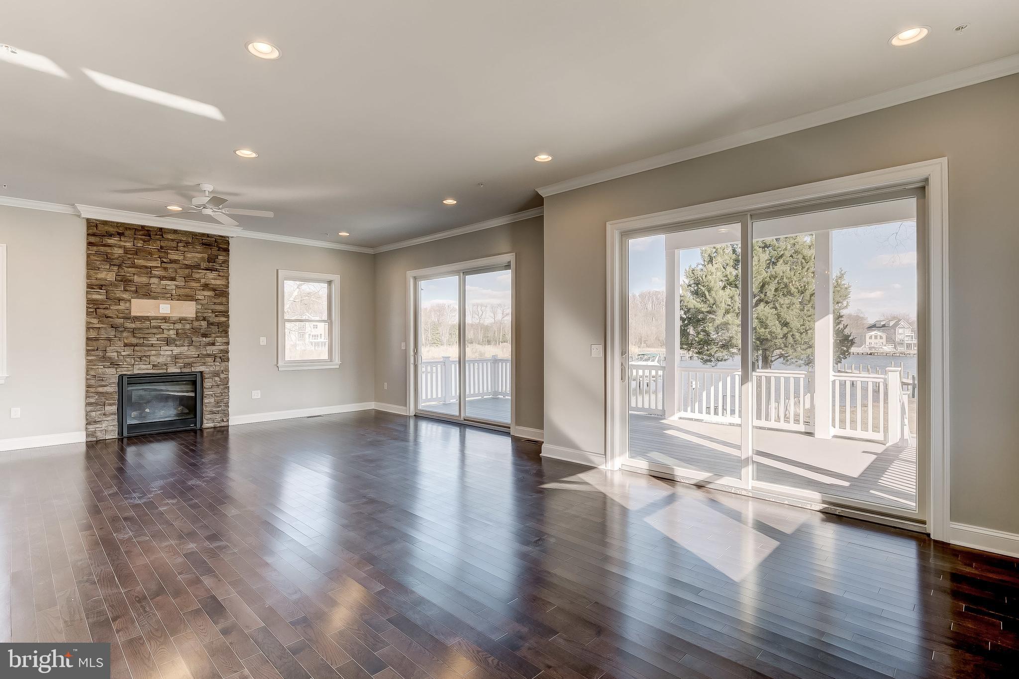 BOWLEYS QUARTERS - Residential