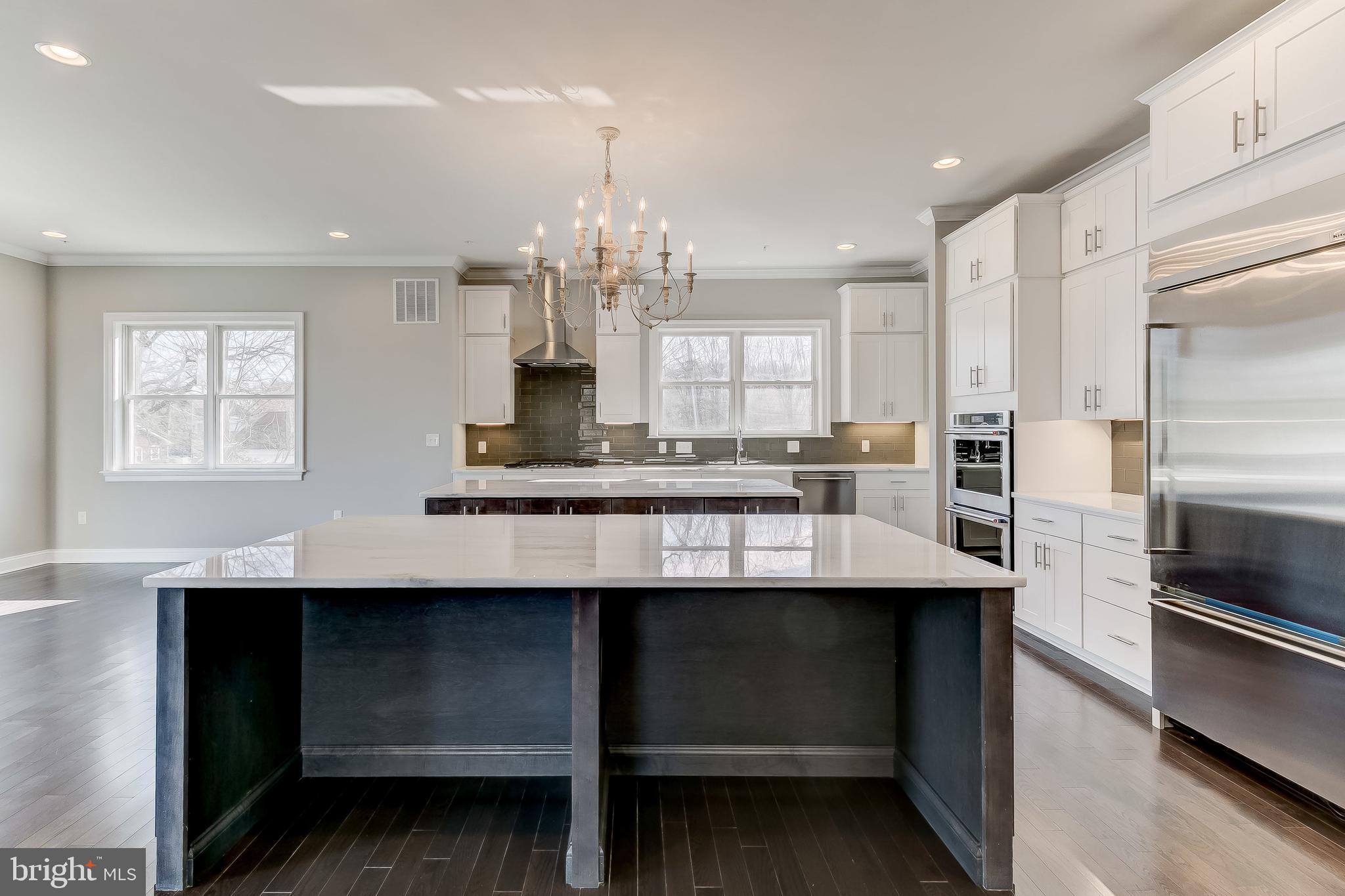 BOWLEYS QUARTERS - Residential