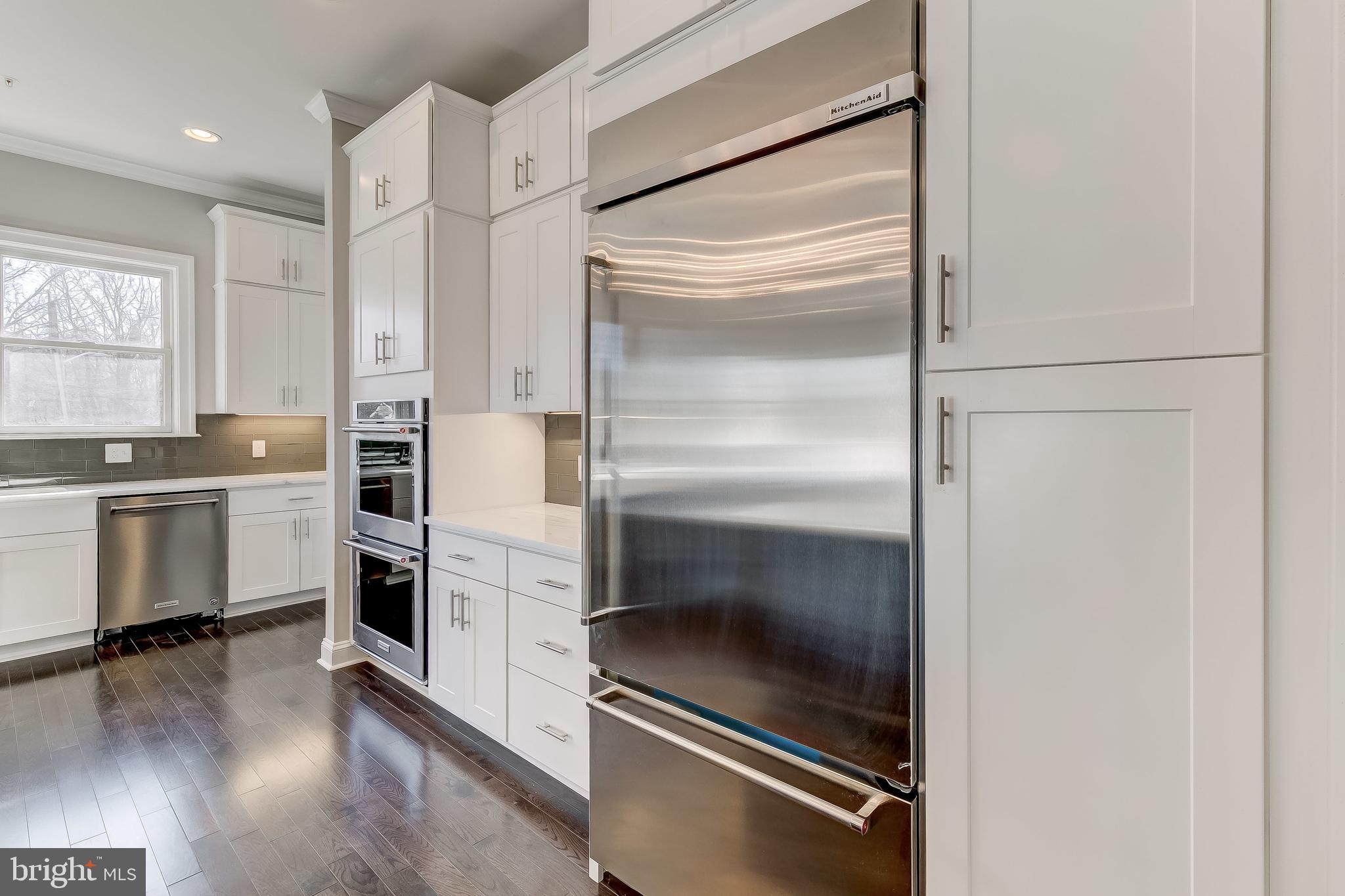 BOWLEYS QUARTERS - Residential