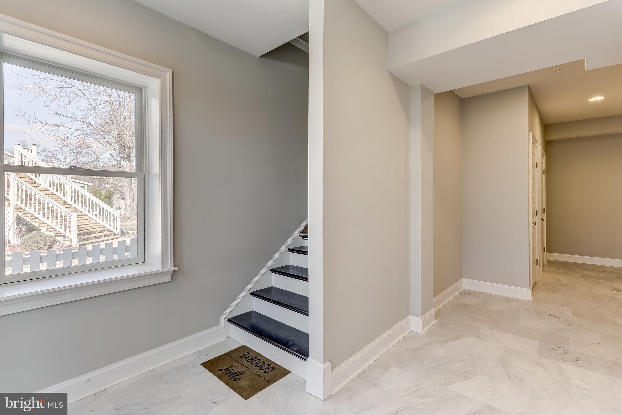 BOWLEYS QUARTERS - Residential