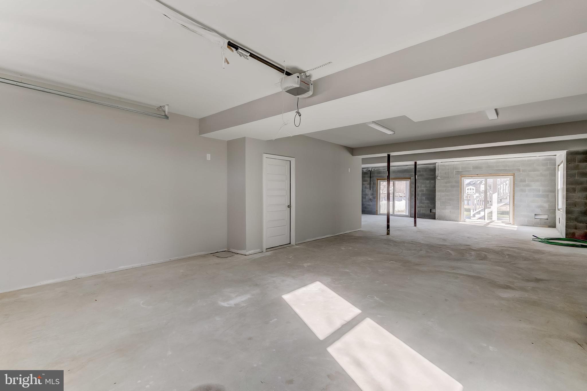 BOWLEYS QUARTERS - Residential