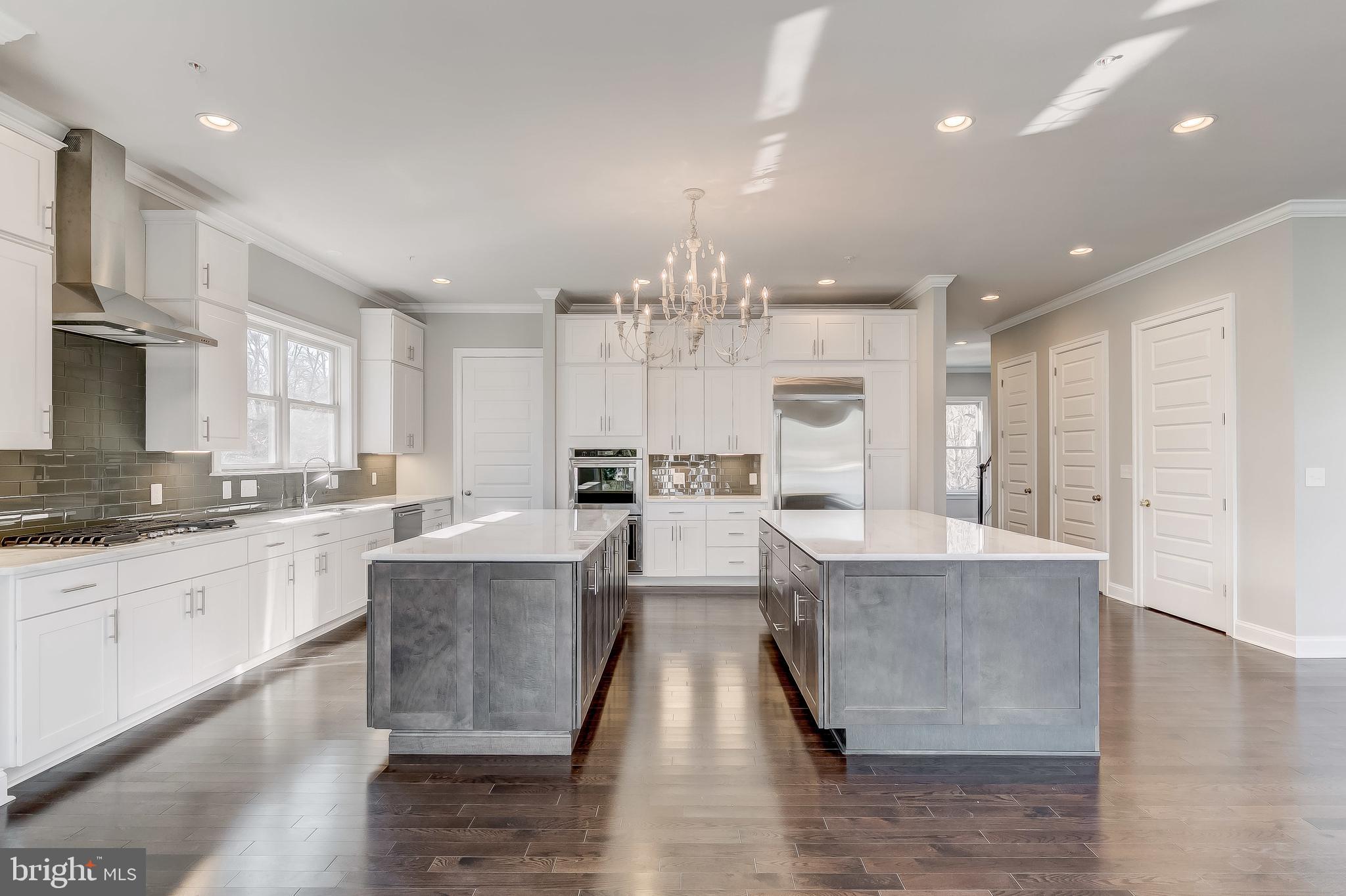 BOWLEYS QUARTERS - Residential