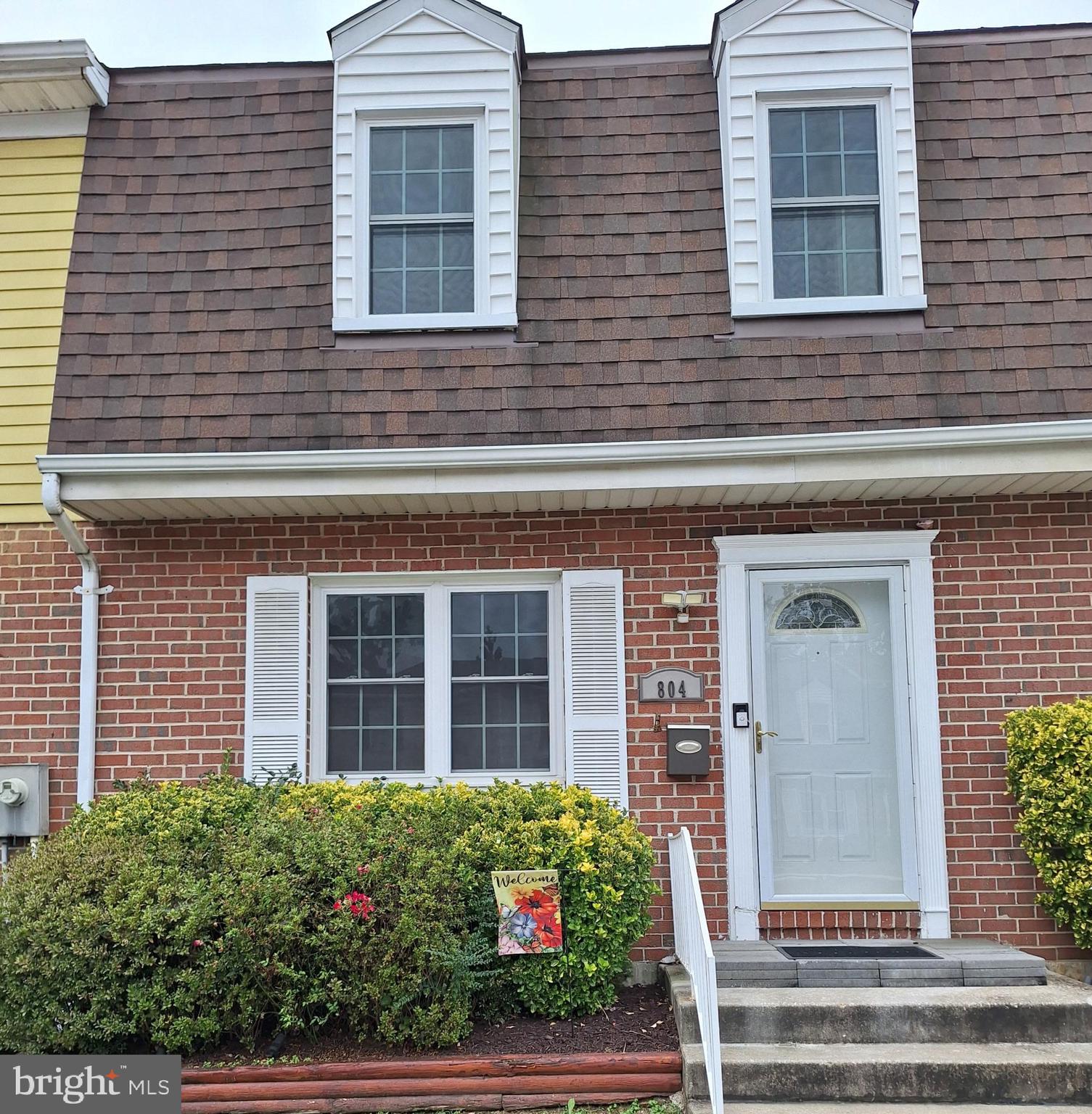 CHESTNUT WOODS - Residential Lease