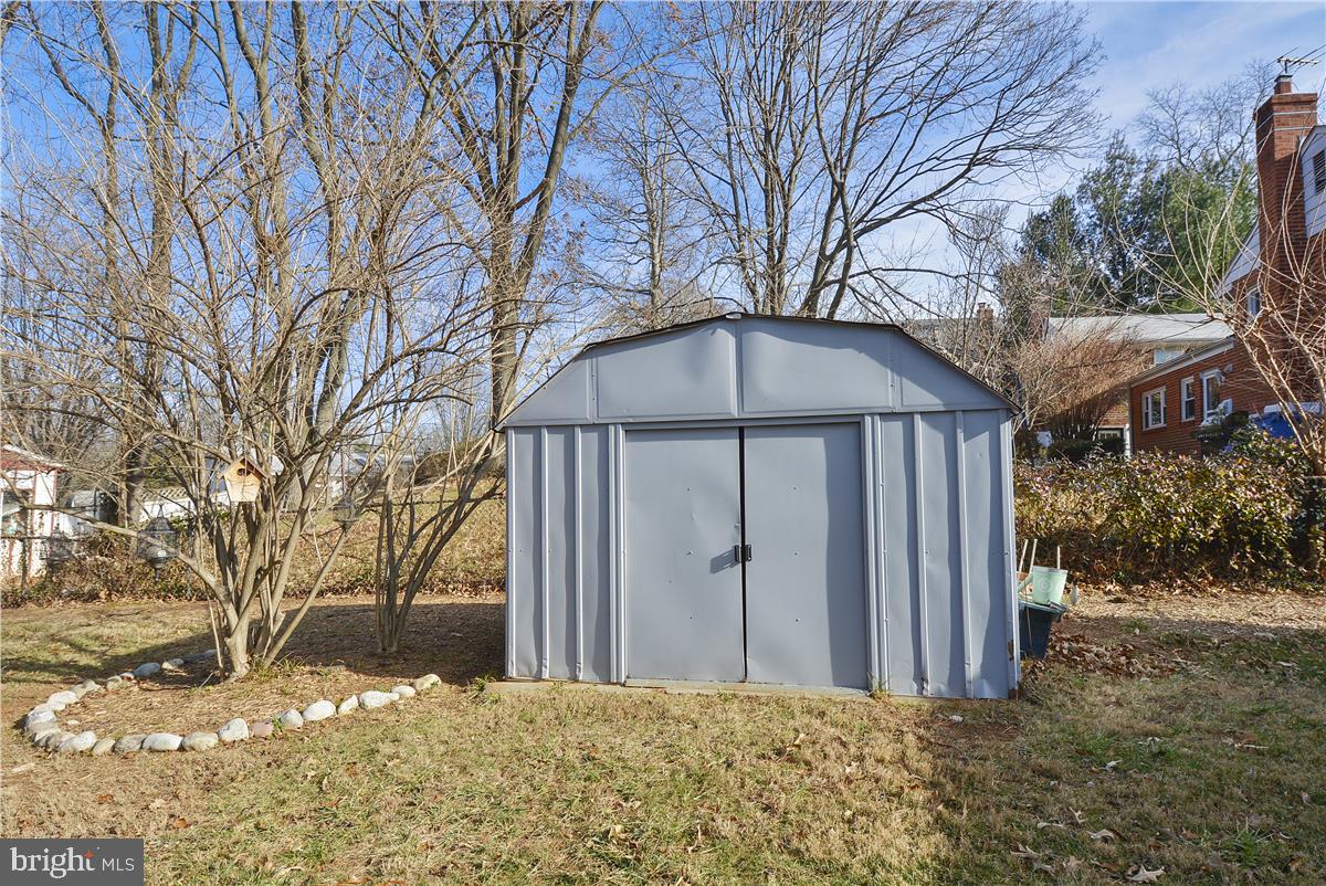 FRANKLIN PARK - Residential Lease