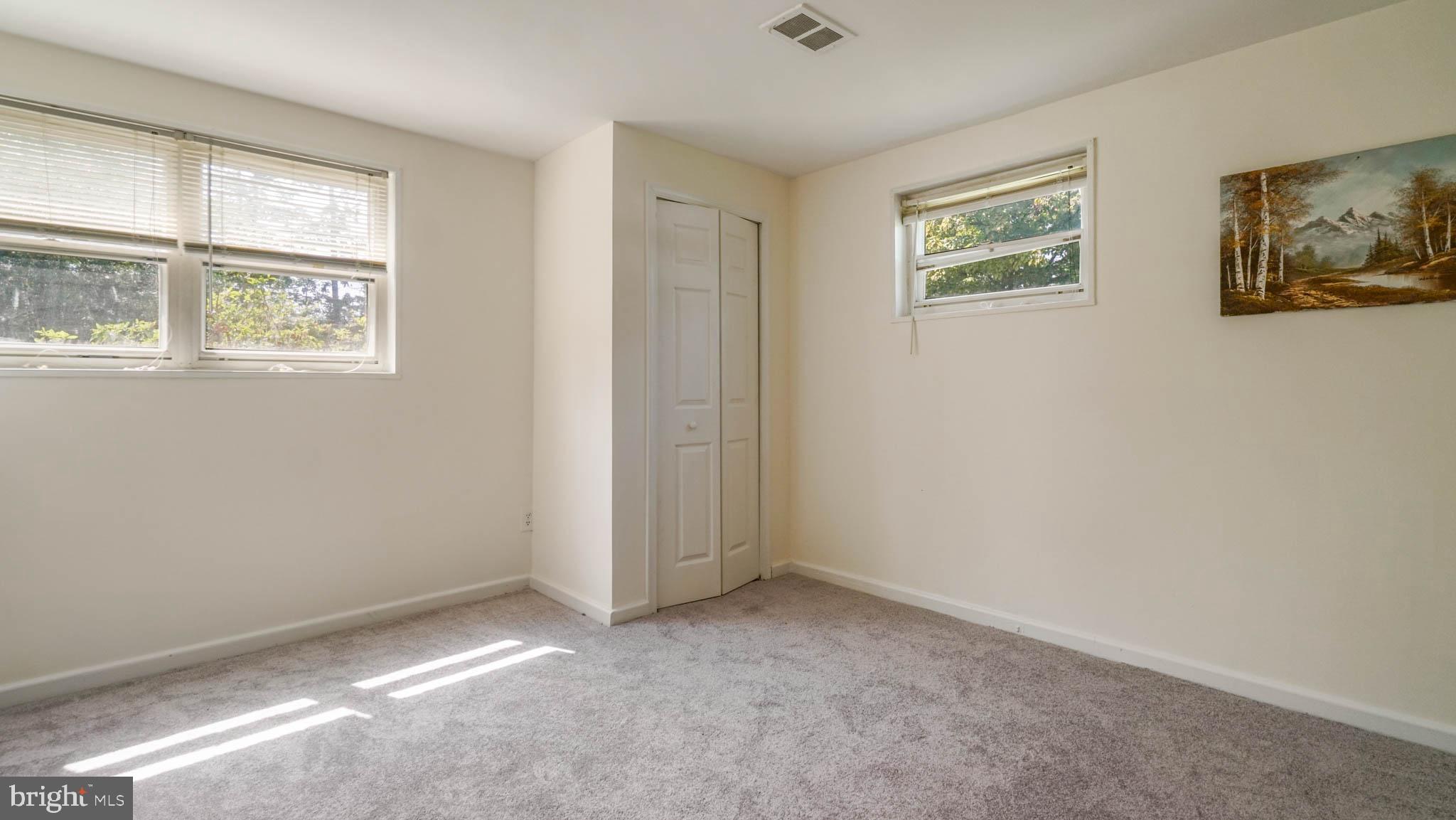 FRANKLIN PARK - Residential Lease