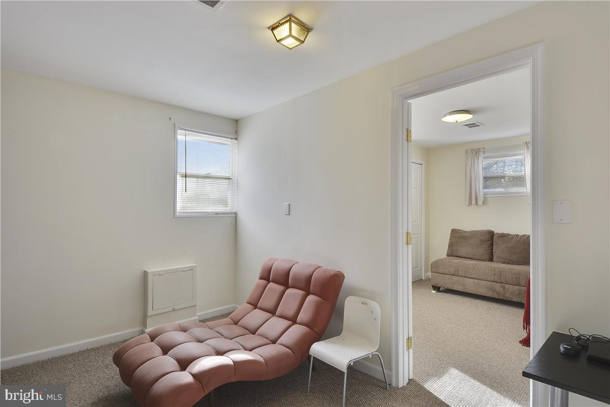 FRANKLIN PARK - Residential Lease