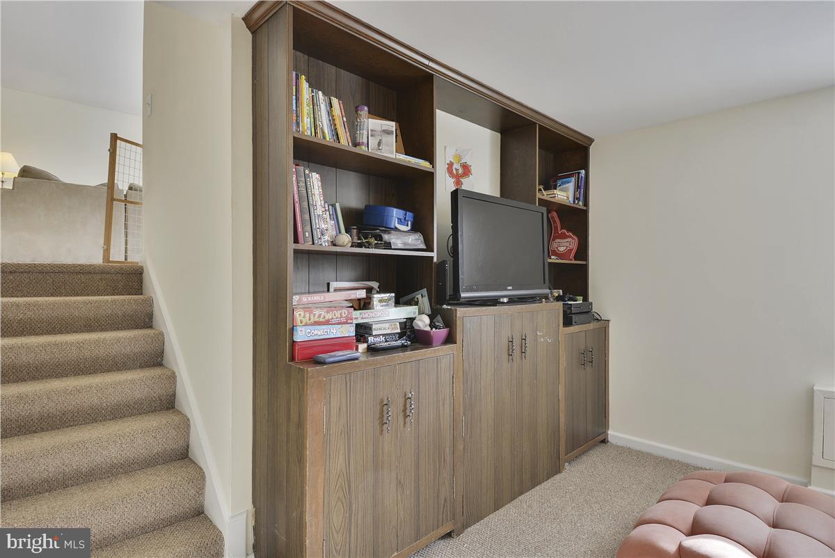 FRANKLIN PARK - Residential Lease