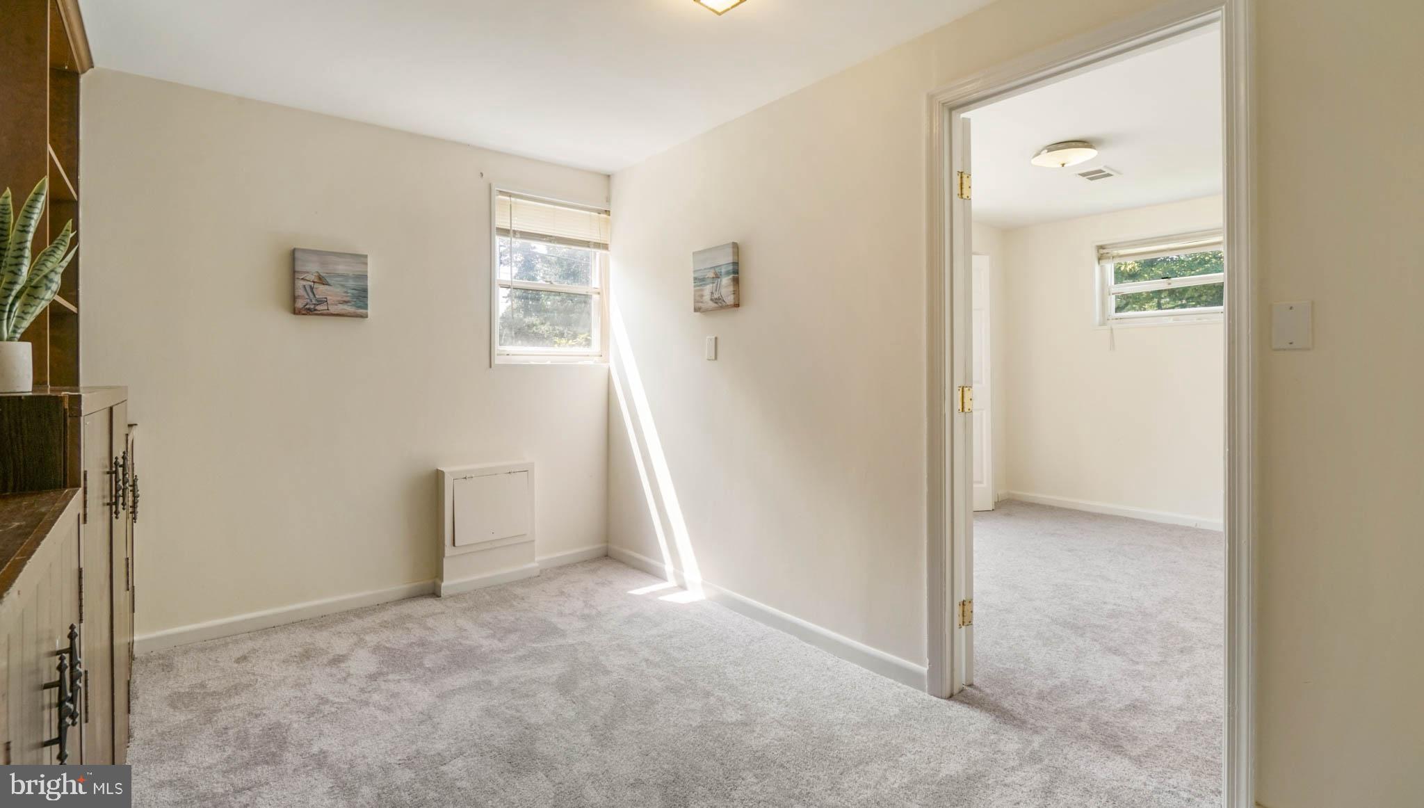 FRANKLIN PARK - Residential Lease