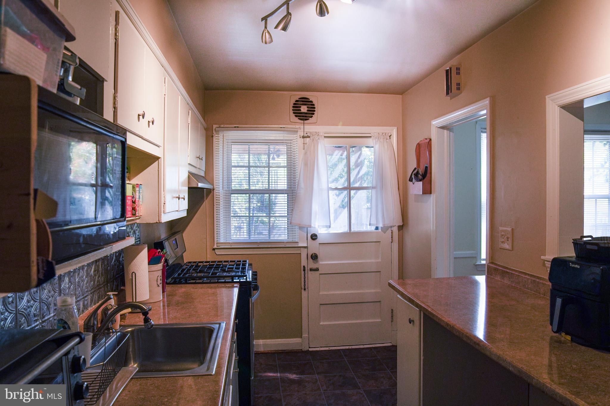 CATONSVILLE - Residential