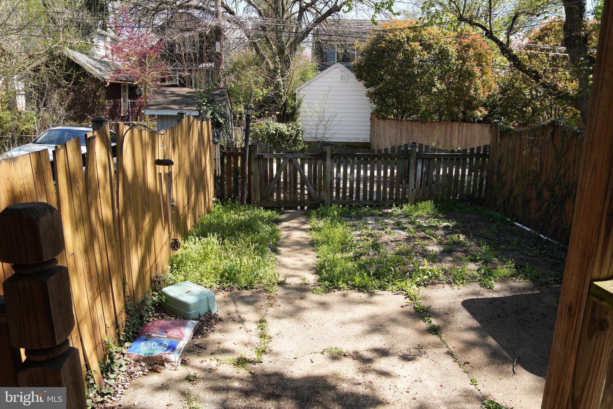 CATONSVILLE - Residential