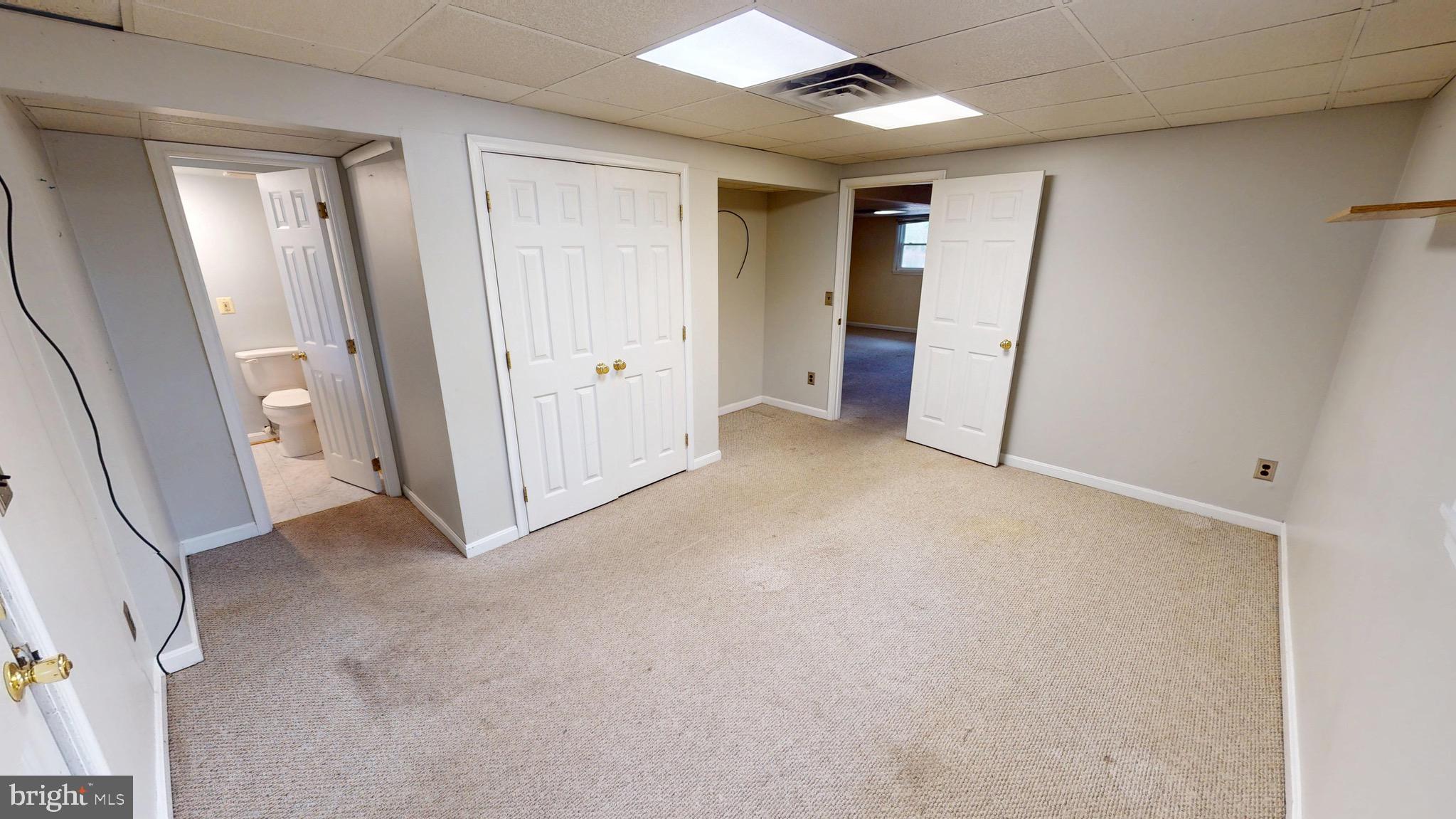 COUNTRY ROAD ESTATES - Residential